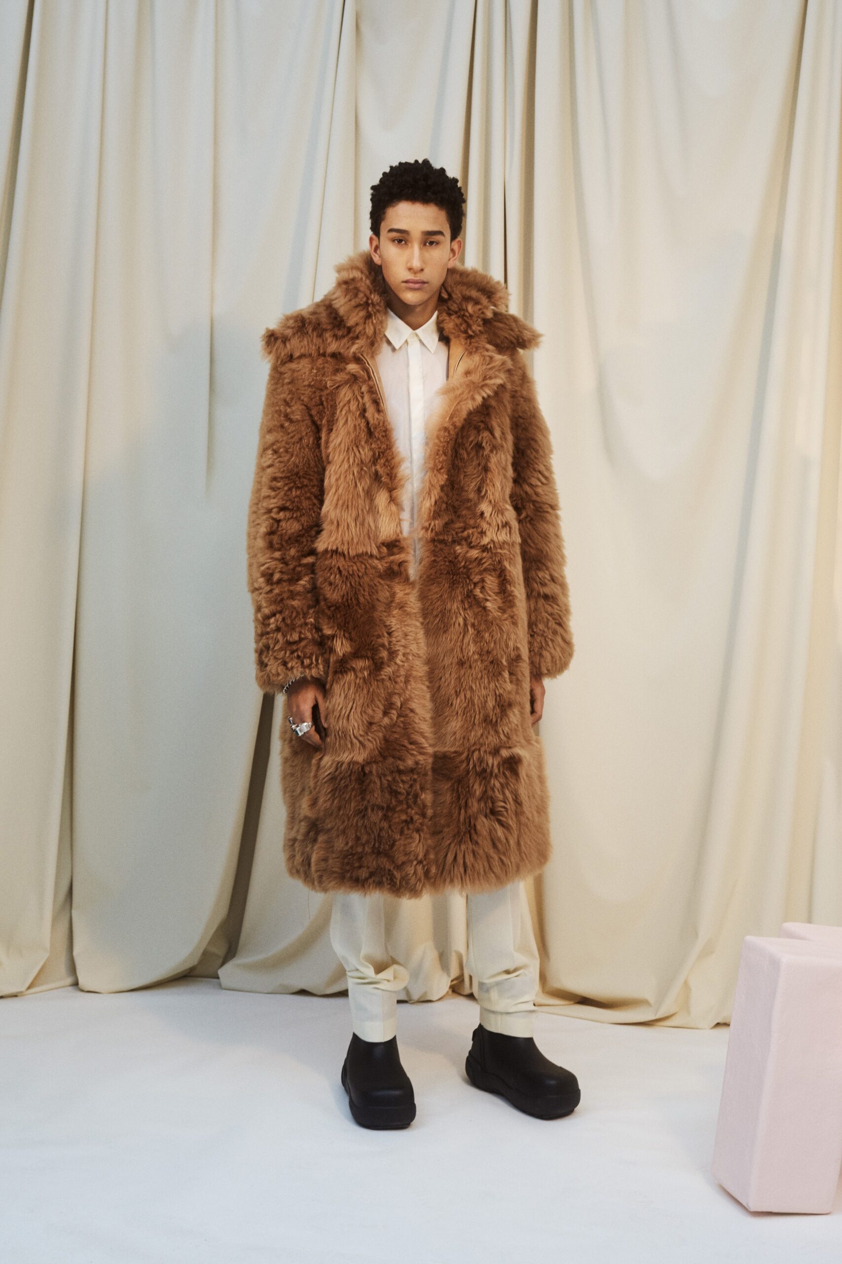 brown faux-fur long-sleeve collared relaxed layered maxi coat