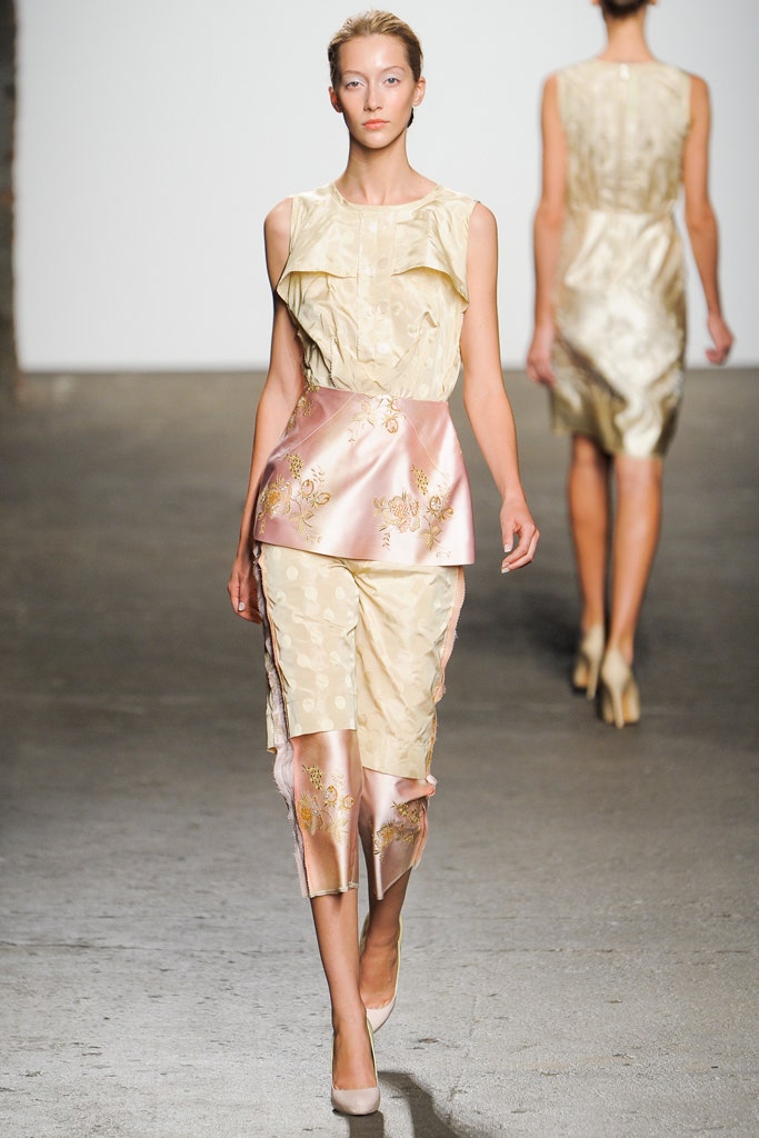 beige silk fitted zippered pants