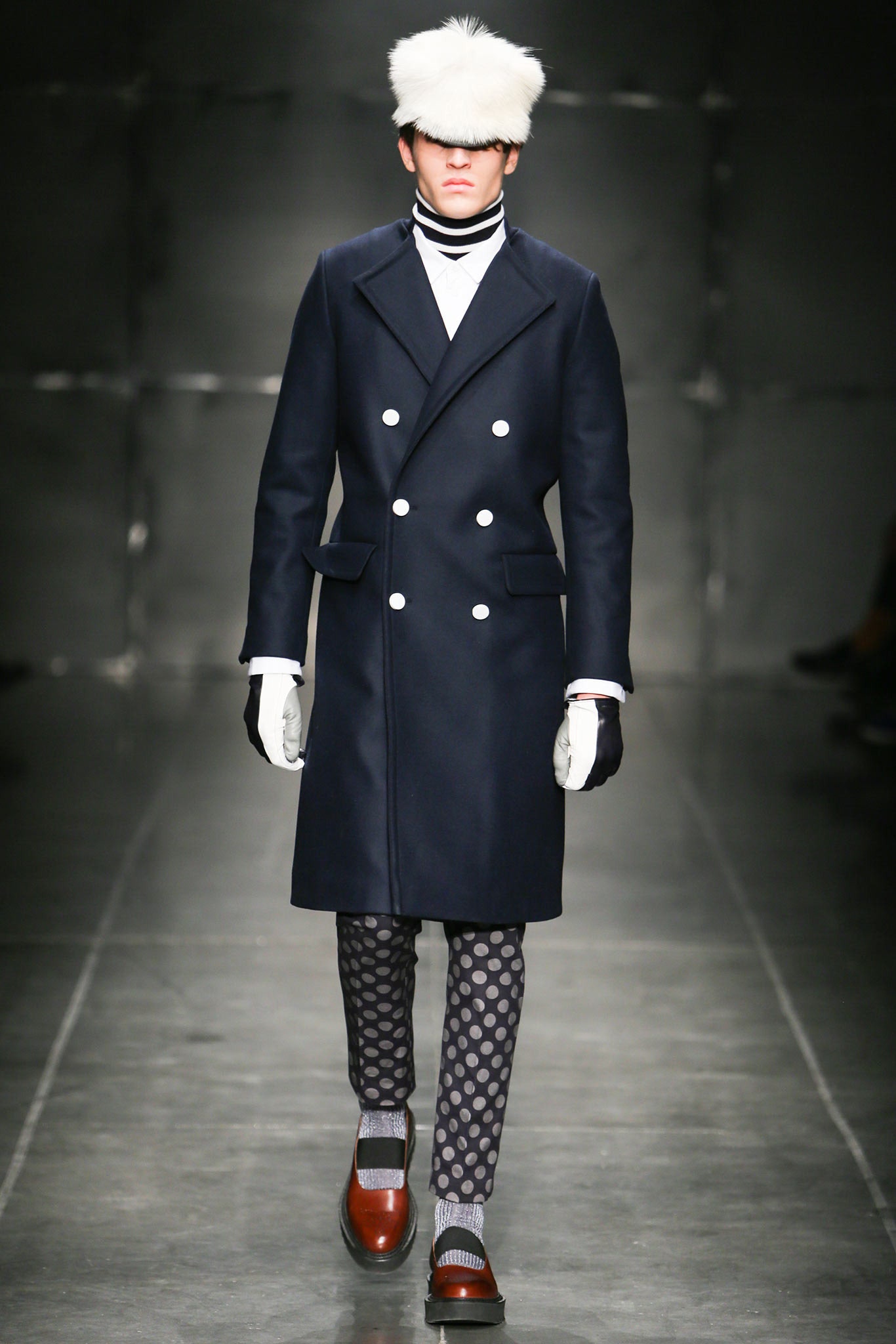 blue wool long-sleeve double-breasted tailored buttoned coat