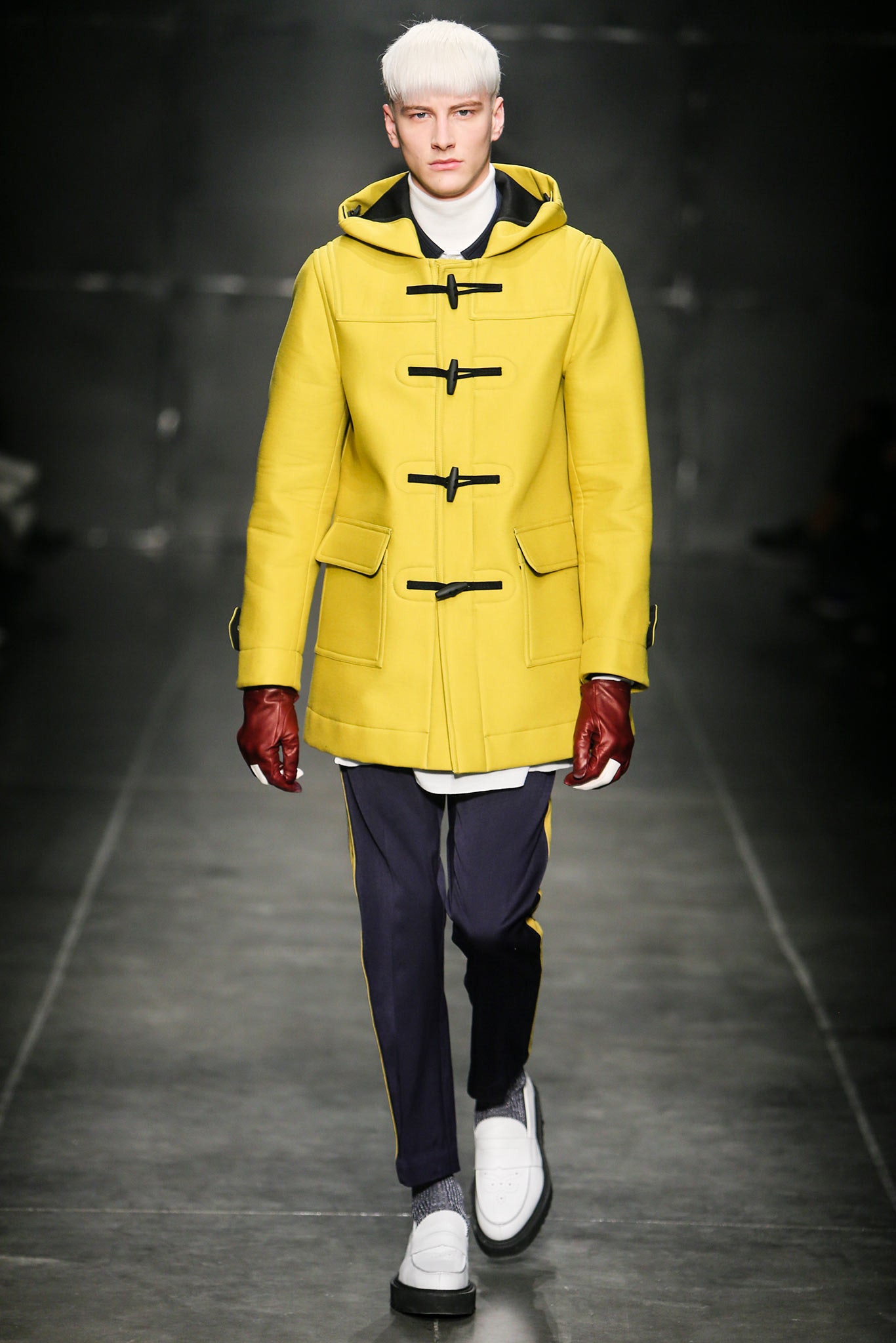 yellow cotton hooded double-breasted relaxed coat