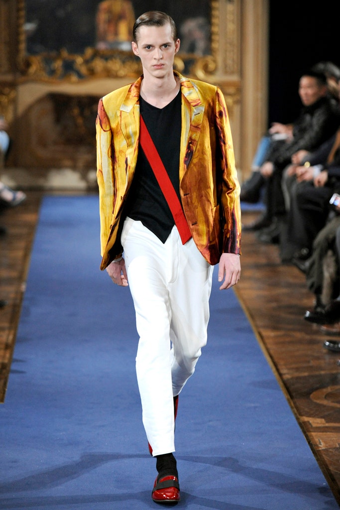 tailored yellow printed blazer