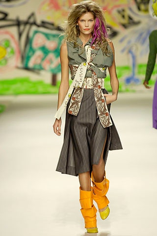 multi fitted printed belt