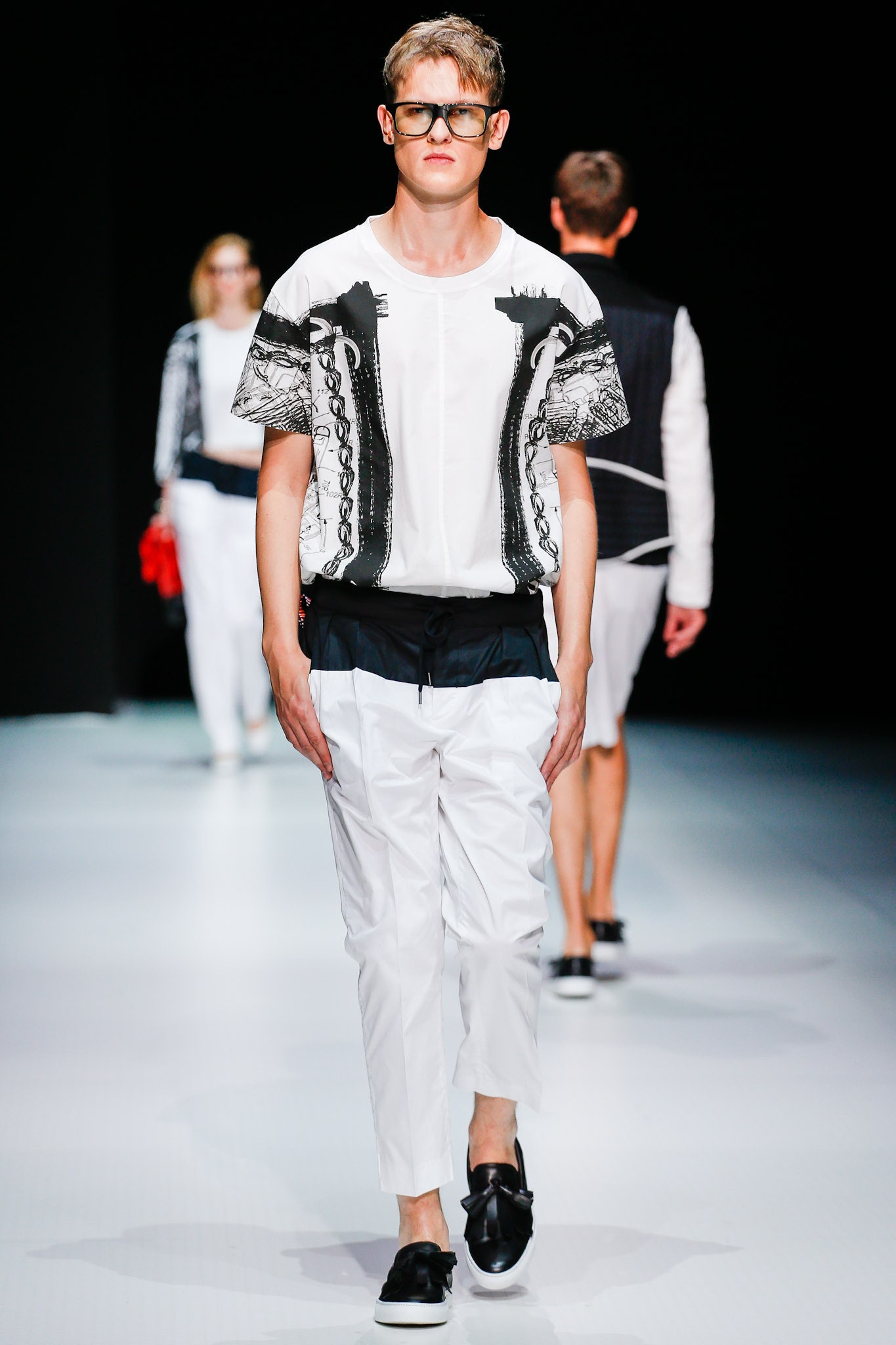 white printed t-shirt with relaxed pants