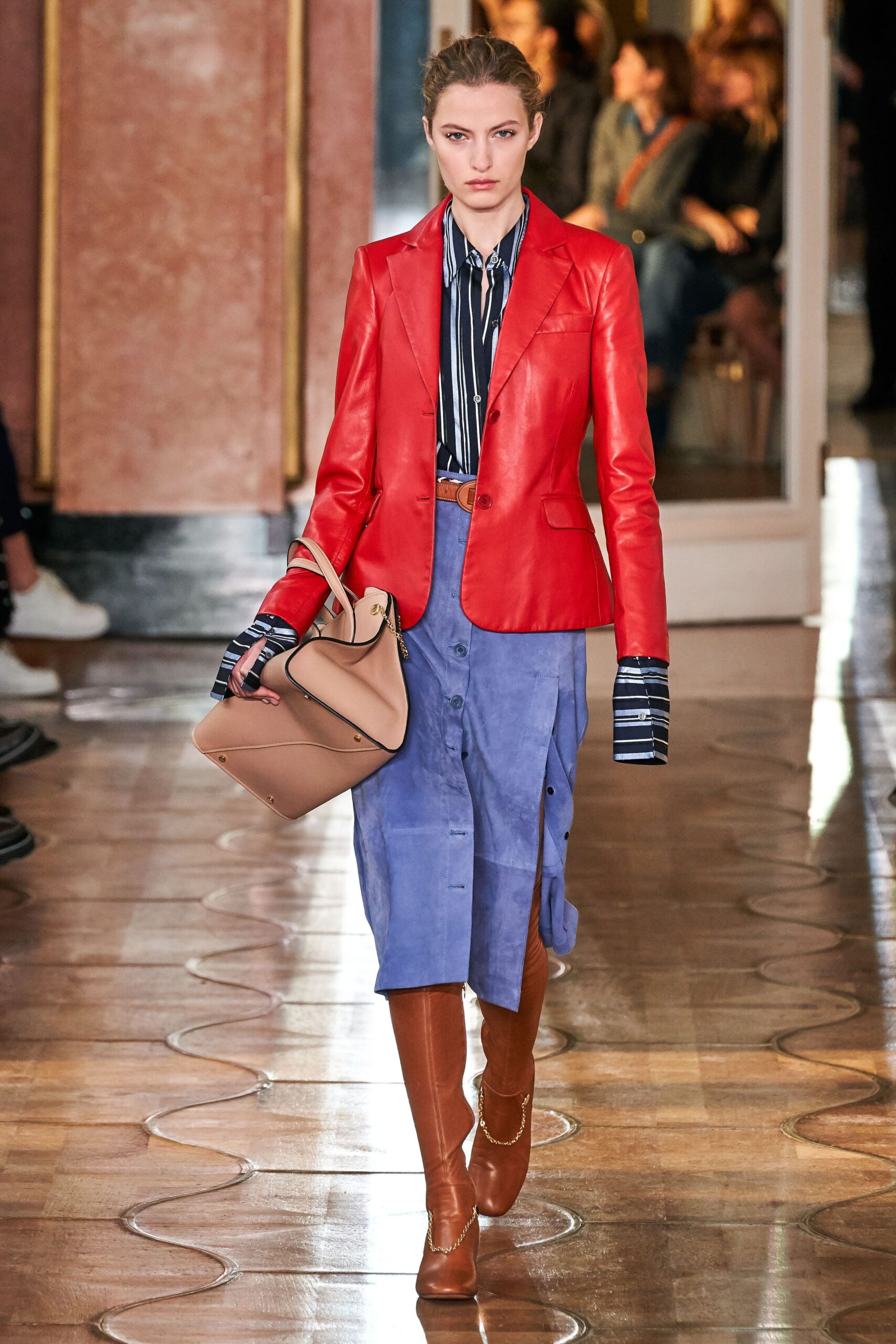 red leather long-sleeve collared fitted blazer