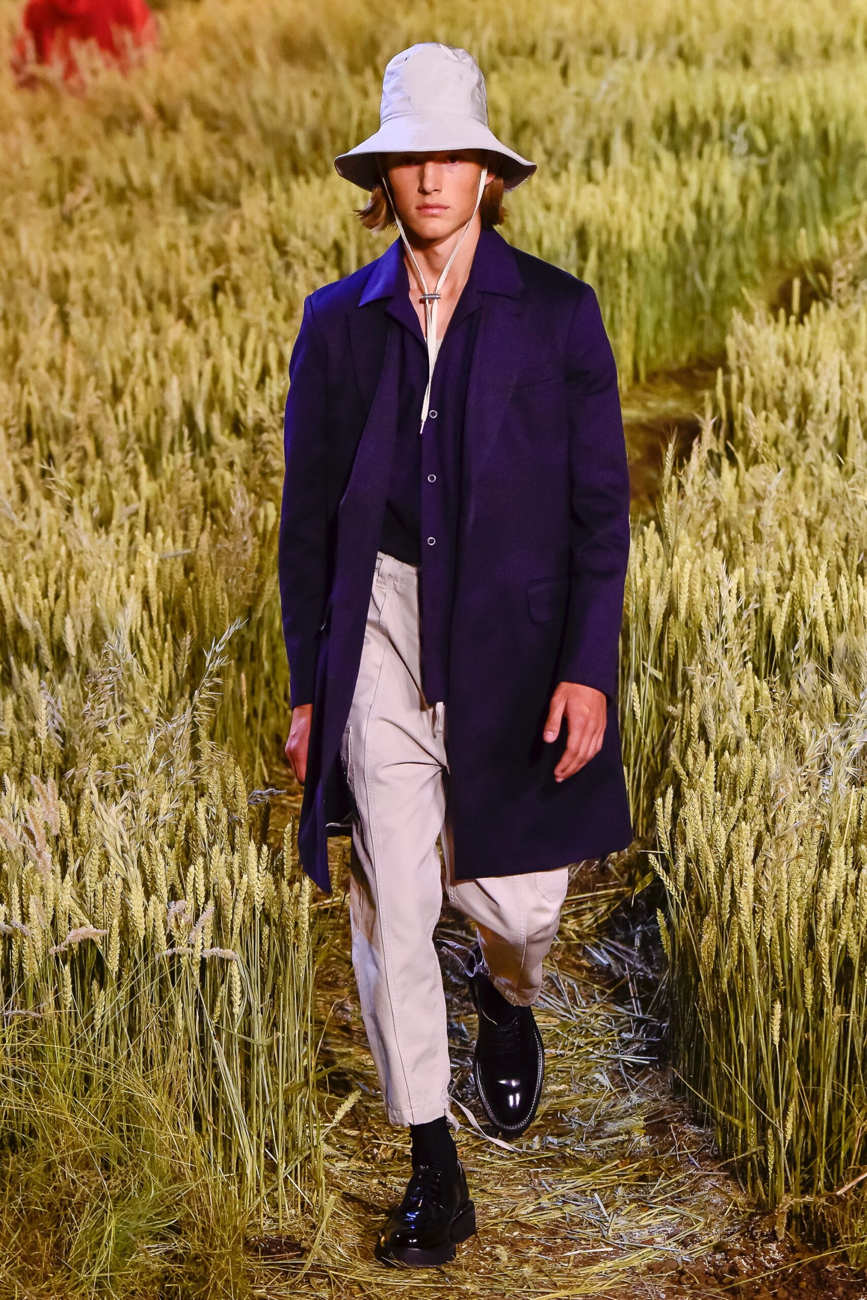 purple wool coat with black shirt