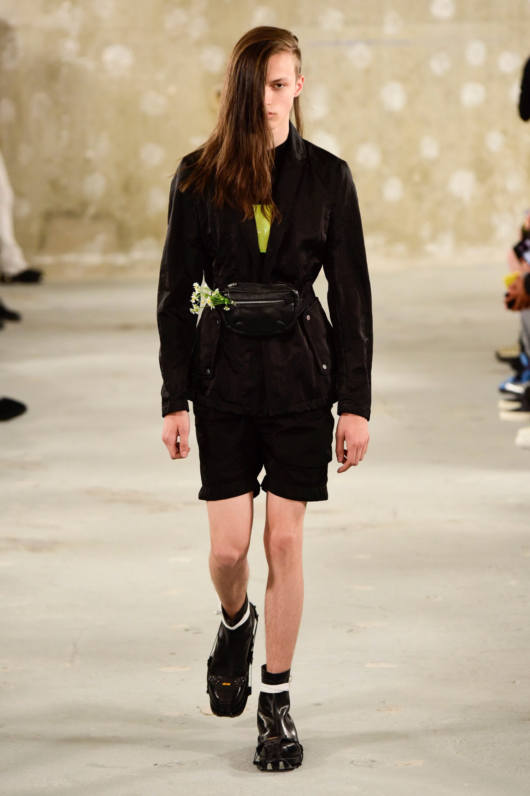 black zippered bag