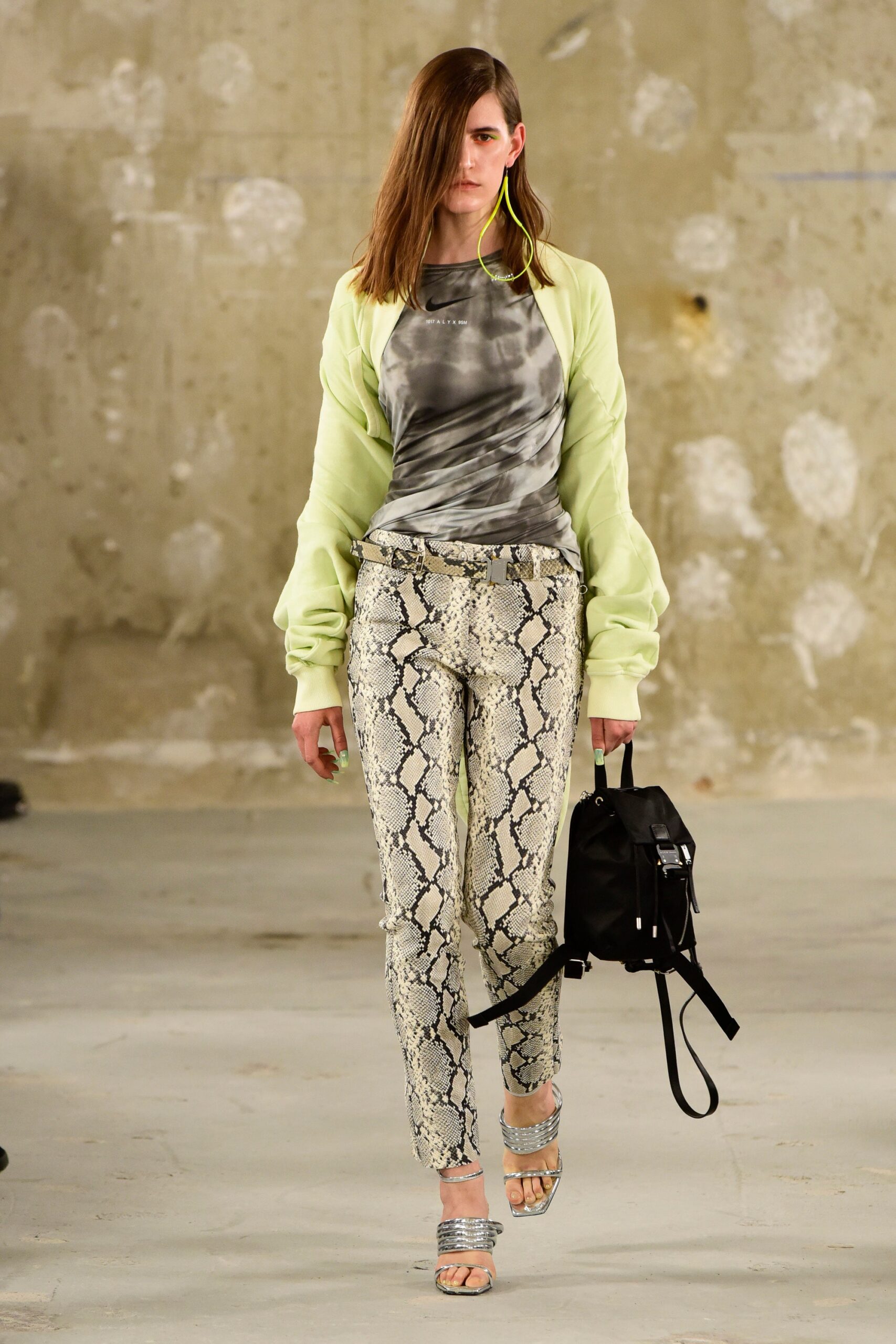 gray cotton long-sleeve collared relaxed draped top