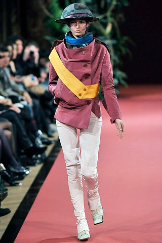 pink cotton long-sleeve collared fitted buttoned jacket