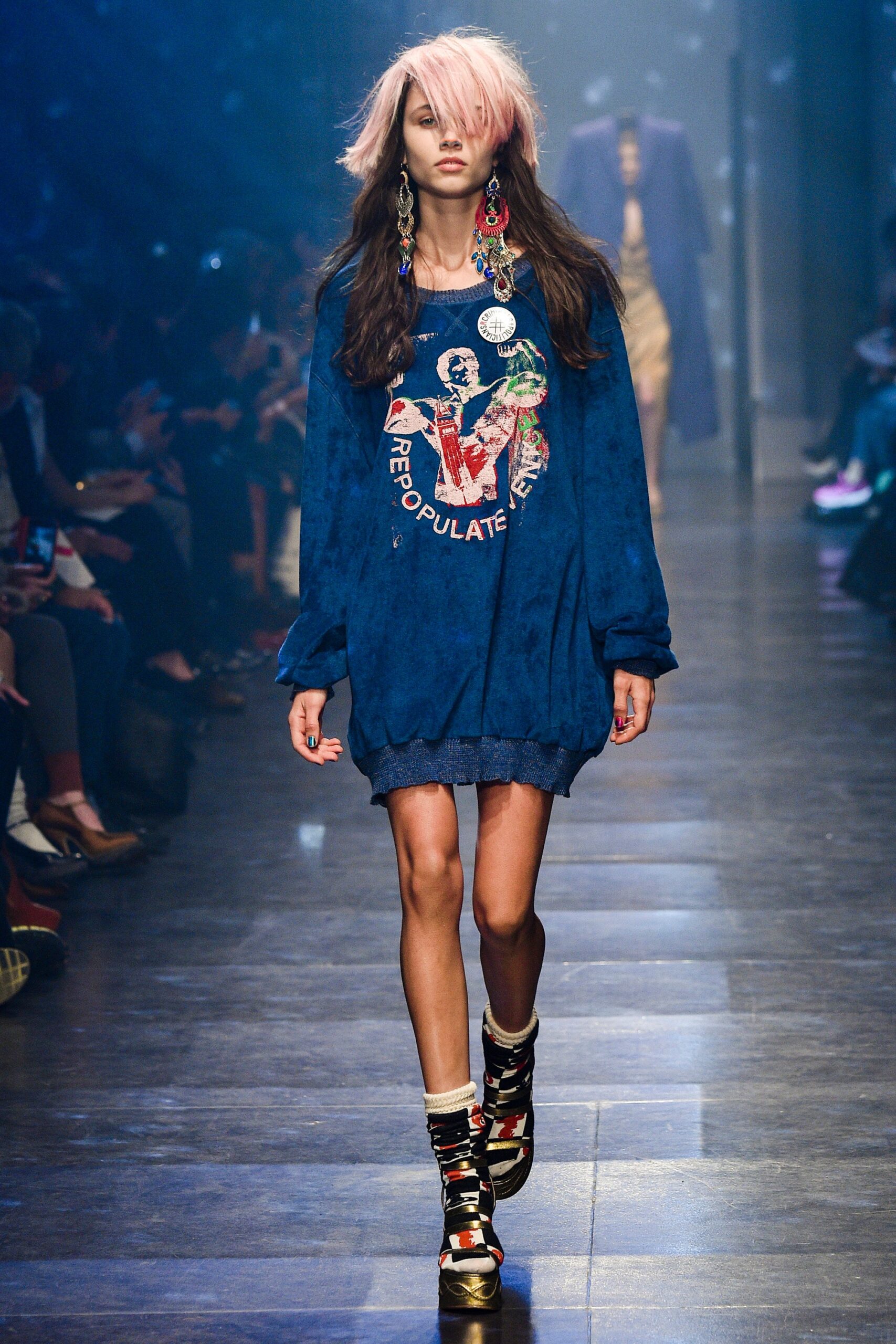 blue cotton long-sleeve collared oversized printed short dress