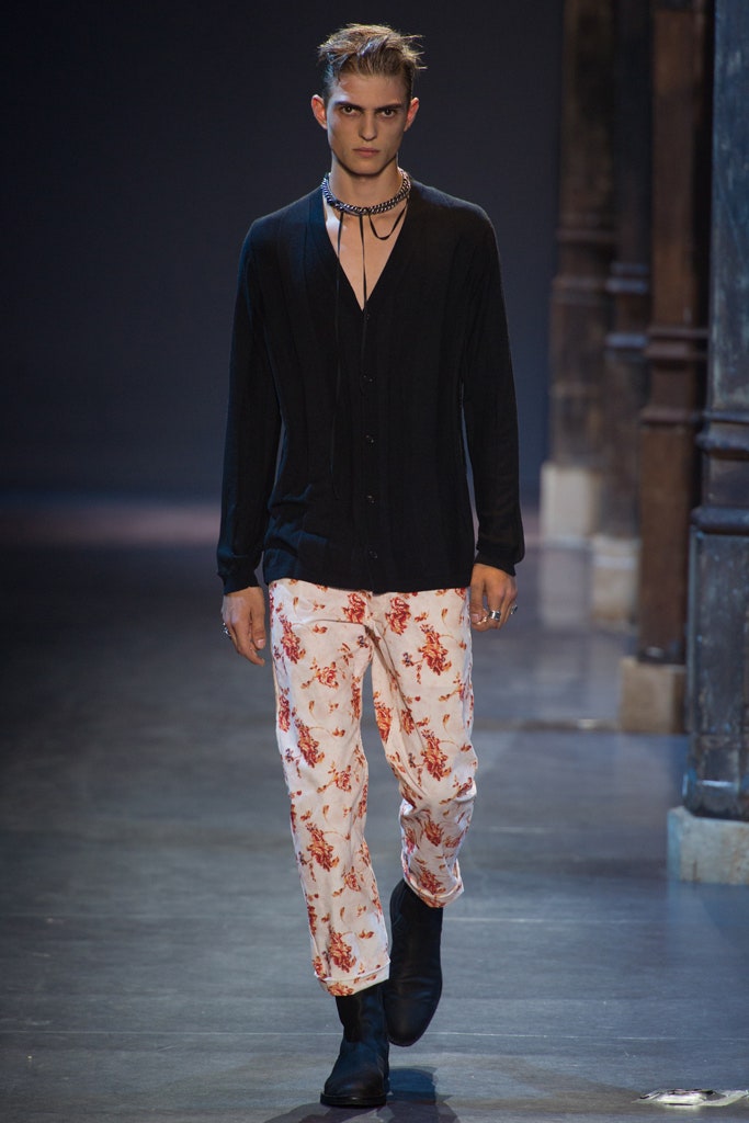 black relaxed shirt with floral pants