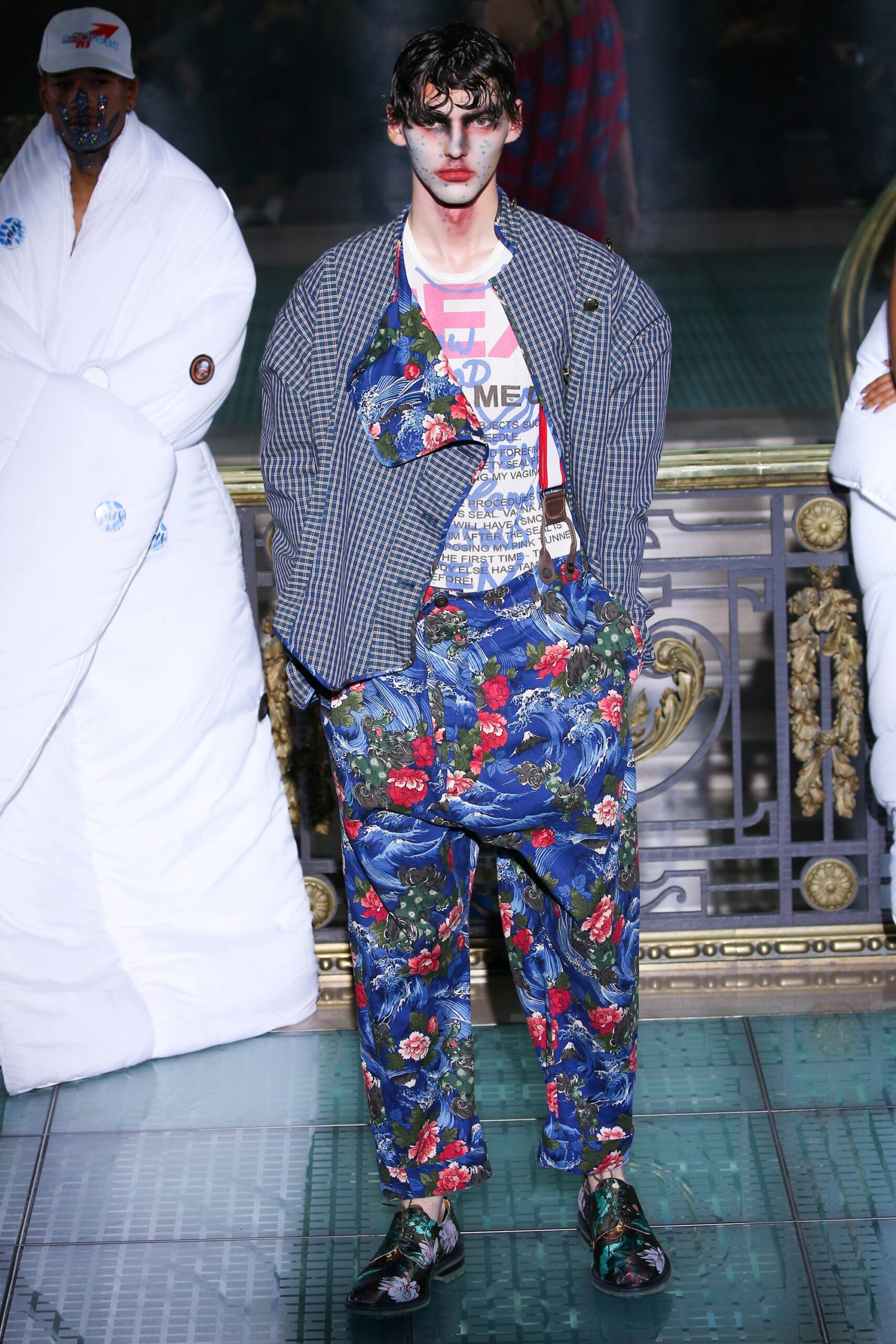 relaxed blue checked jacket with floral pants