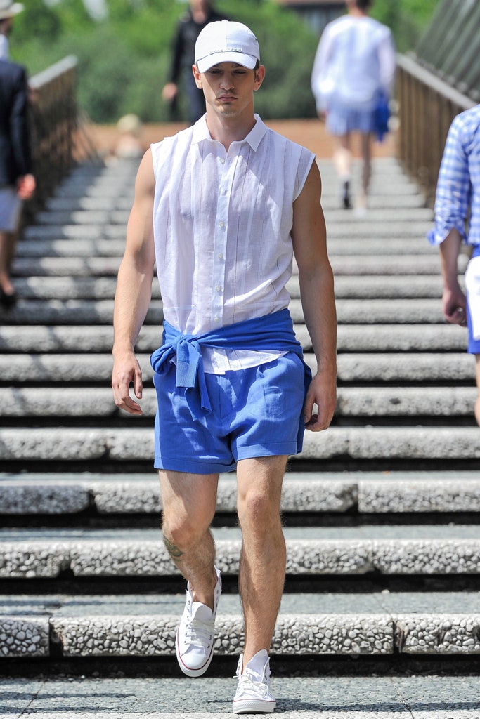 blue cotton relaxed short shorts