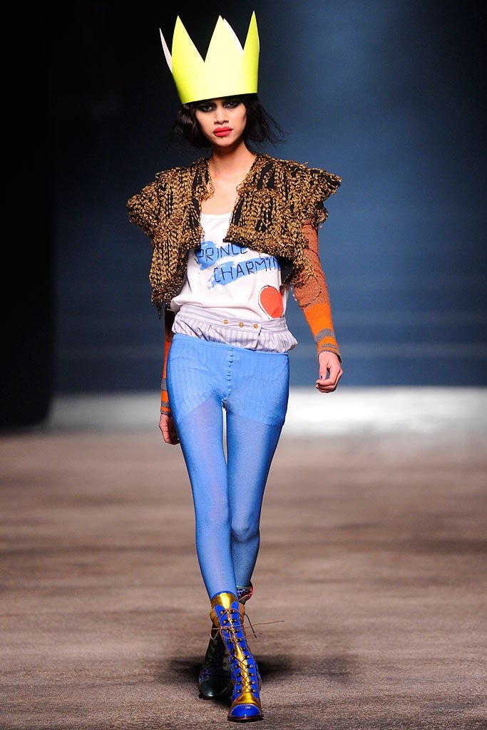 fashion runway outfit with crown