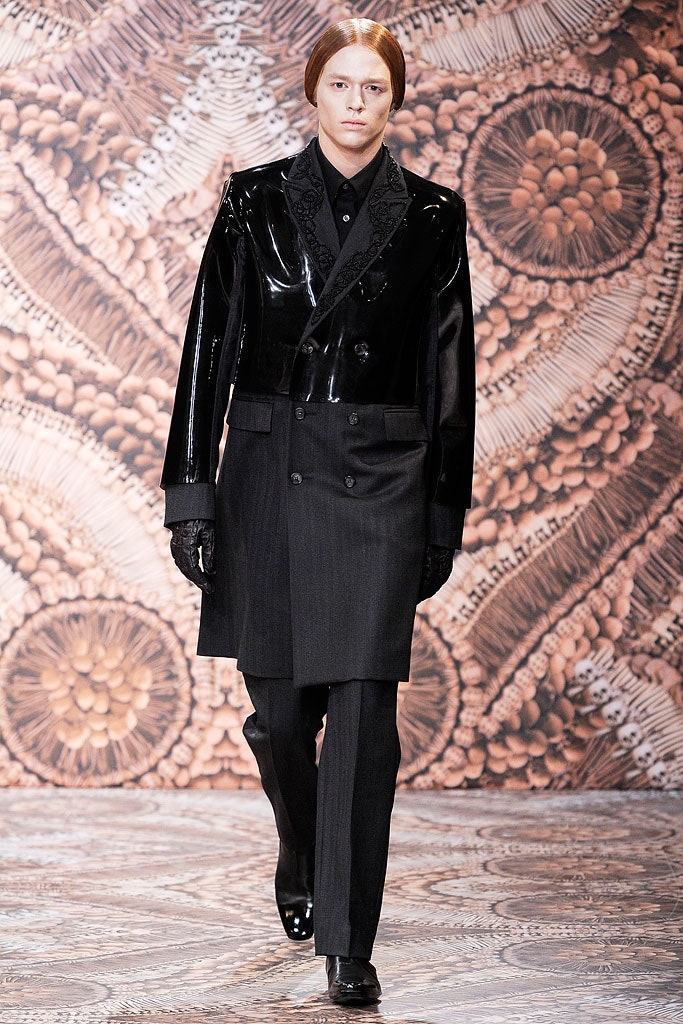 black vinyl long-sleeve double-breasted structured embellished shiny coat