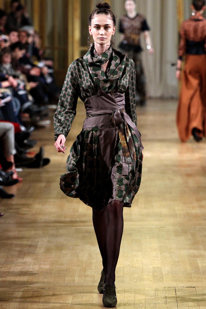 brown and green pleated dress