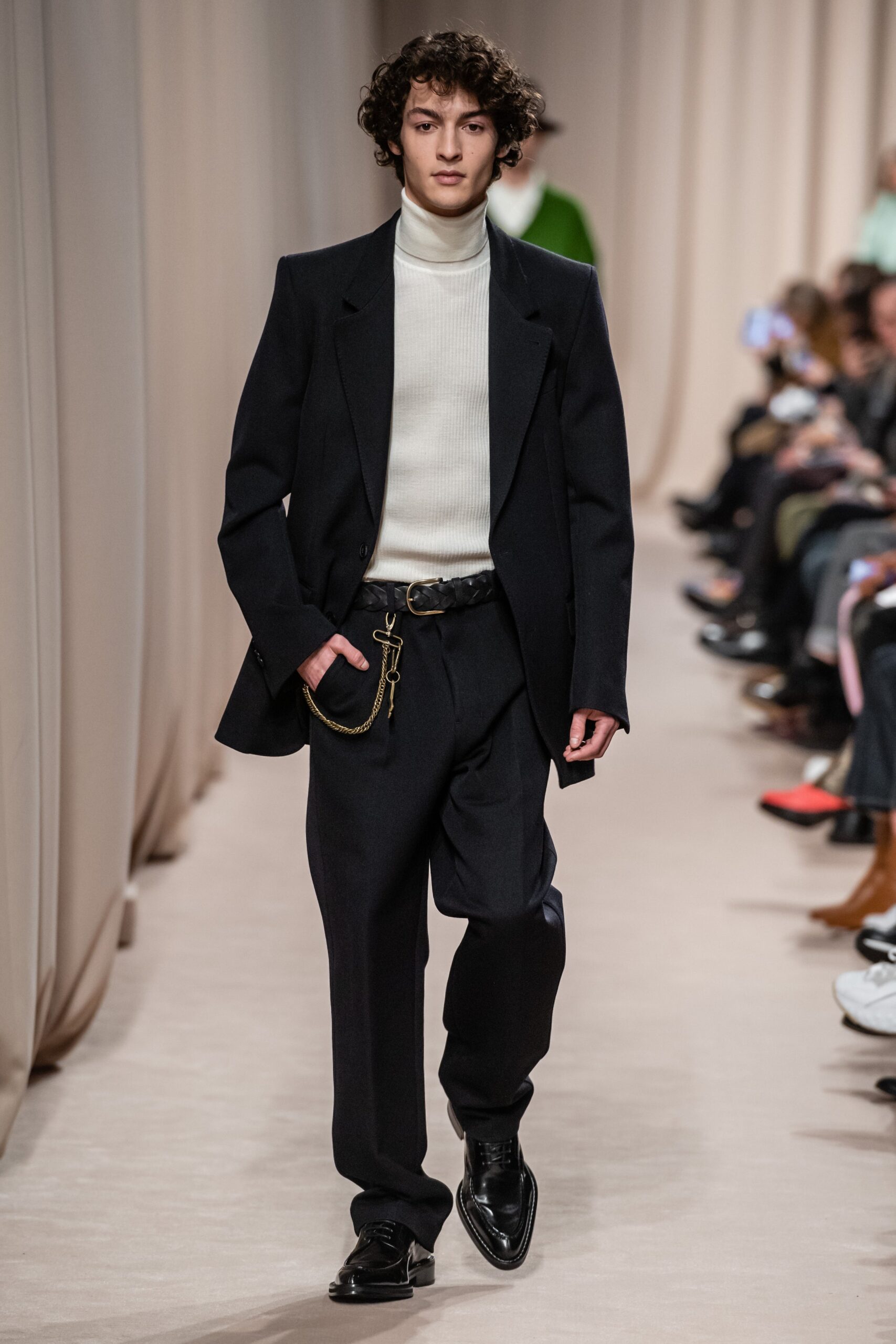 black tailored blazer with white shirt