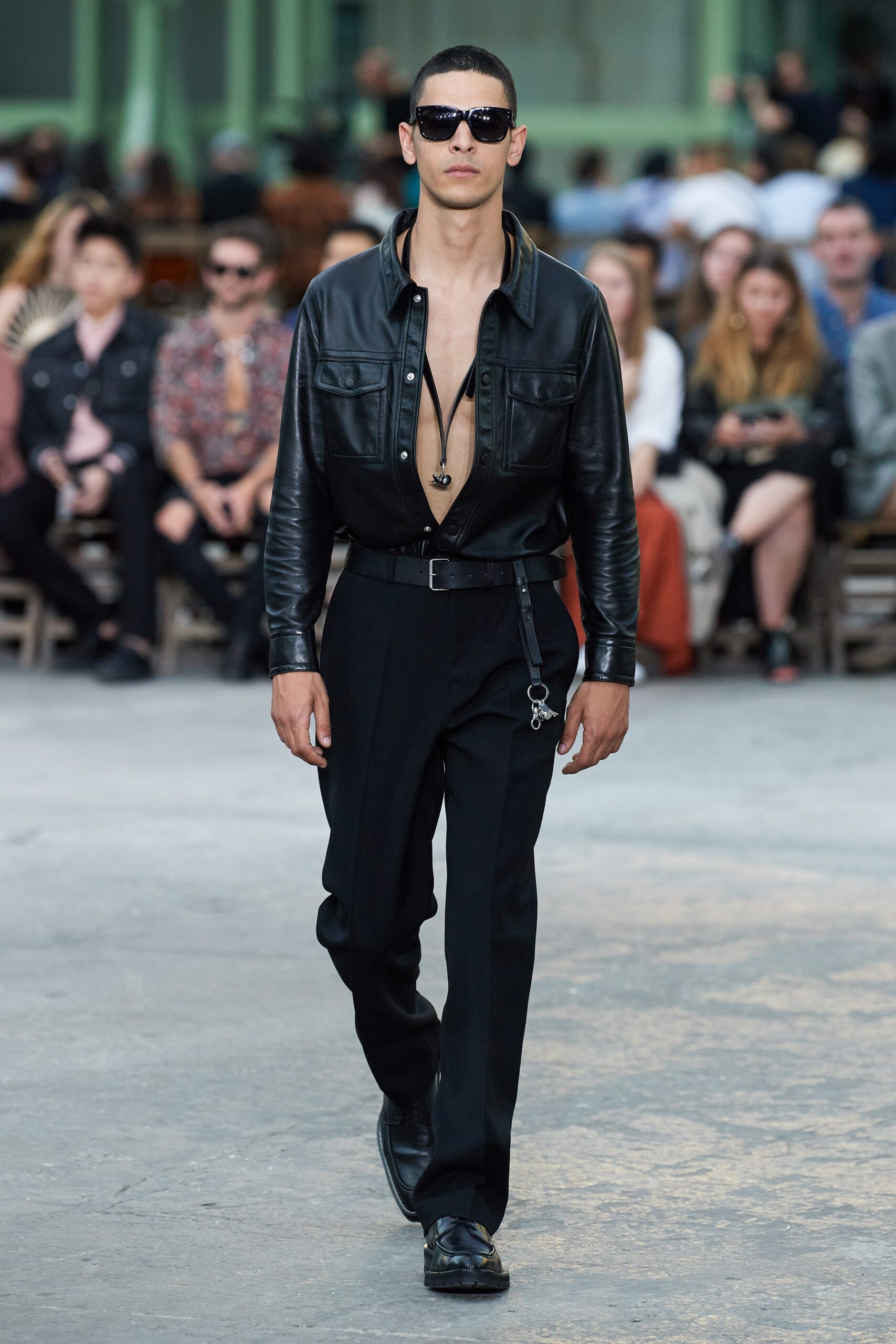 black leather long-sleeve v-neck fitted buttoned shirt