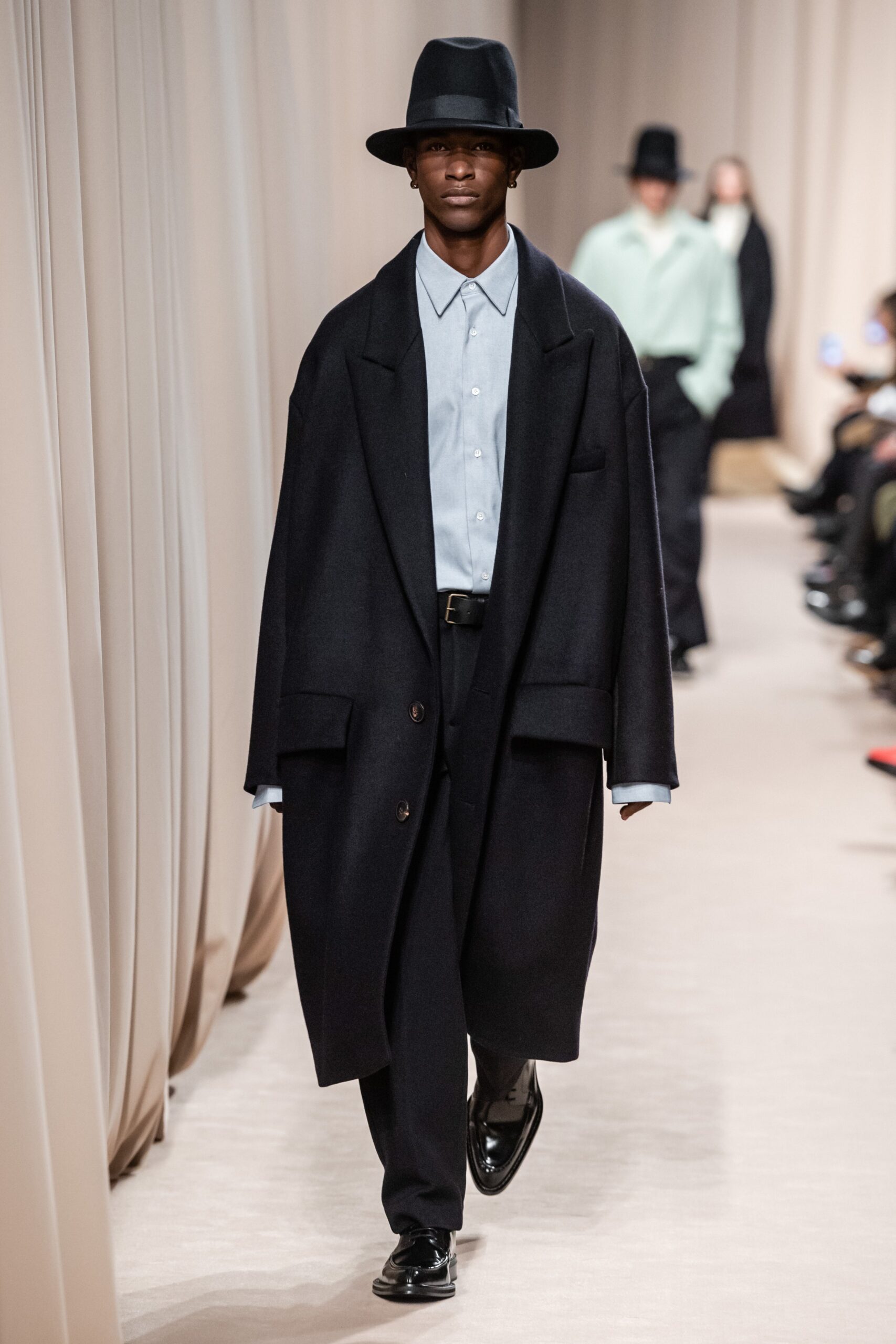 oversized black wool coat