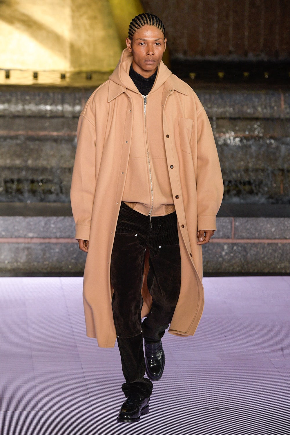 beige wool long-sleeve collared oversized buttoned coat