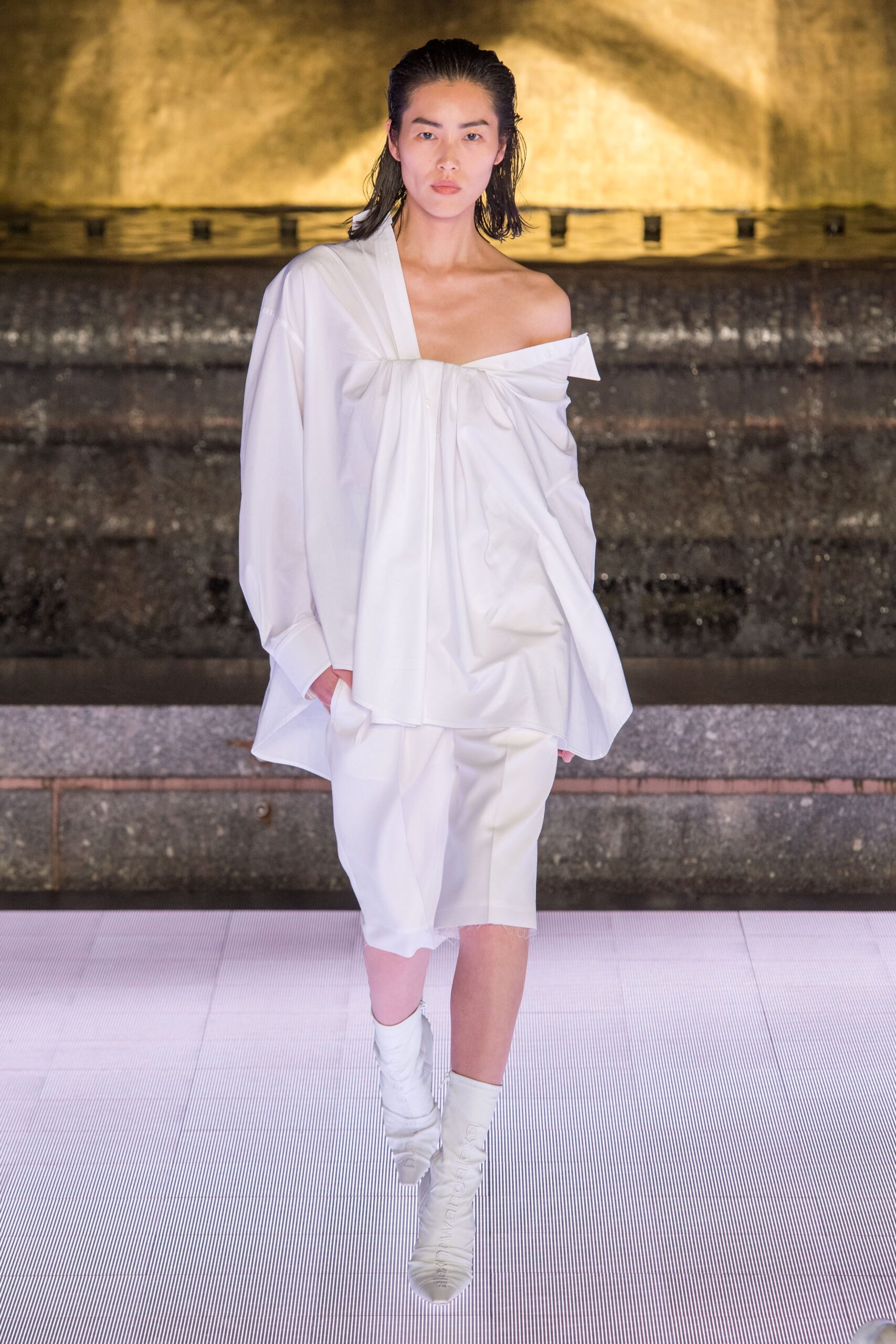white relaxed off-shoulder shirt-dress