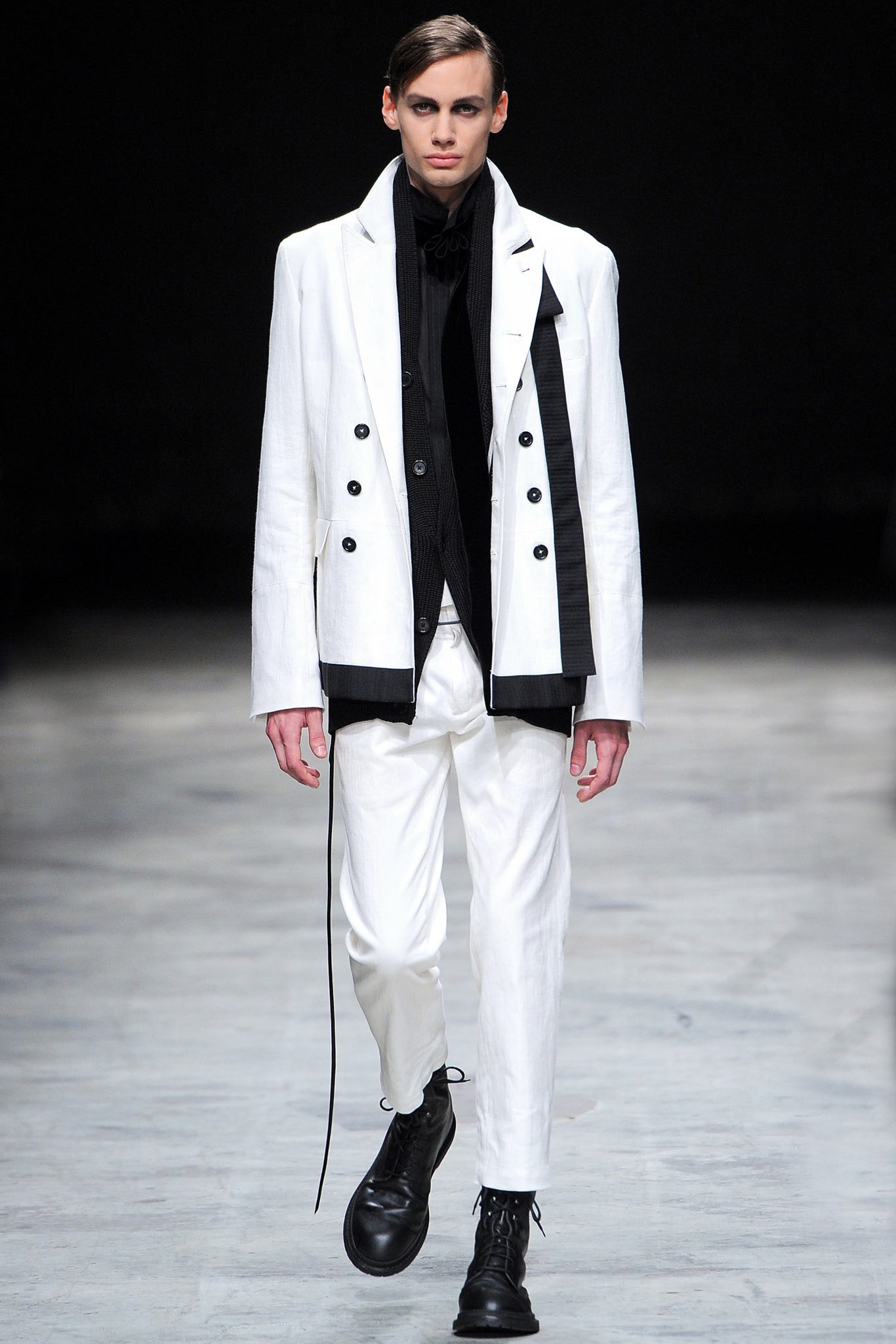 white tailored blazer with black turtleneck