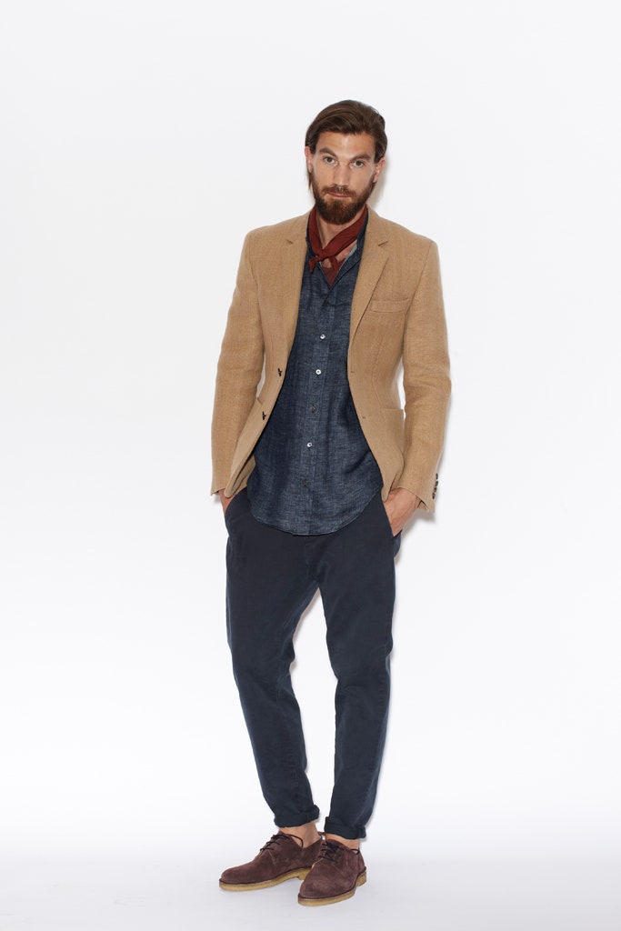 blue cotton long-sleeve collared relaxed shirt