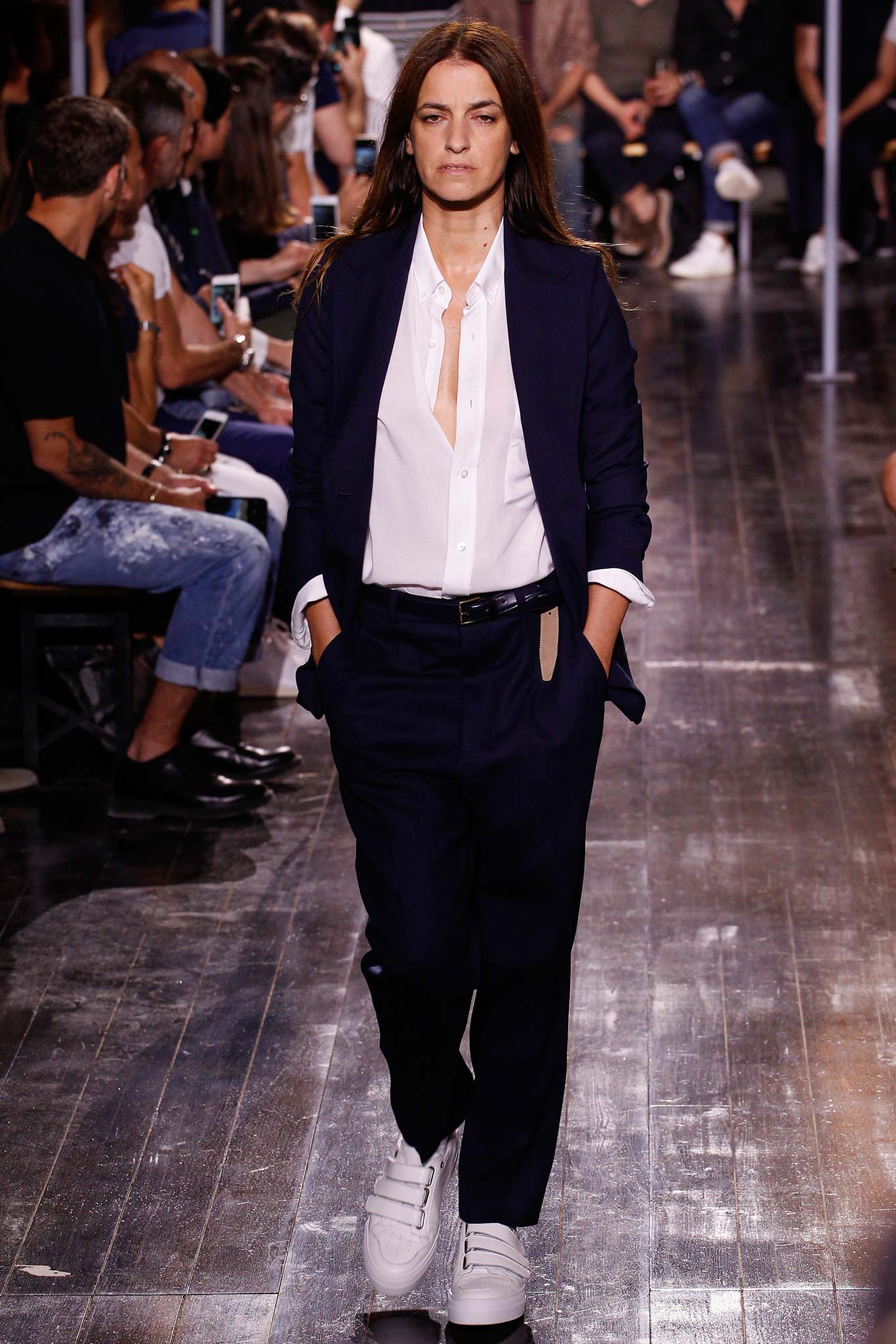 navy tailored suit with white shirt
