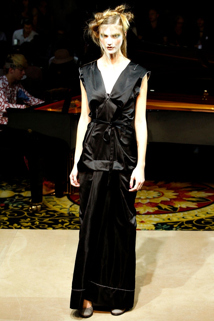 black silk sleeveless dress