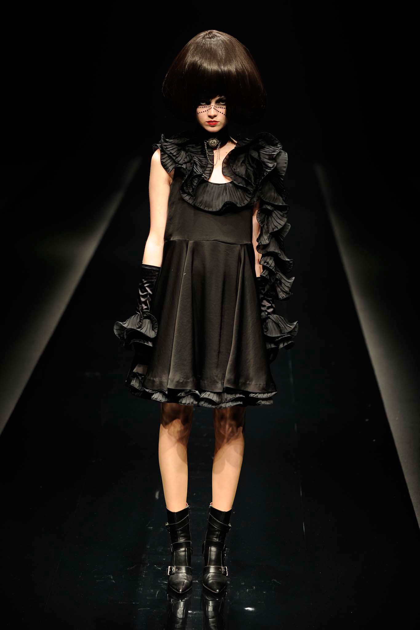 black silk sleeveless dress