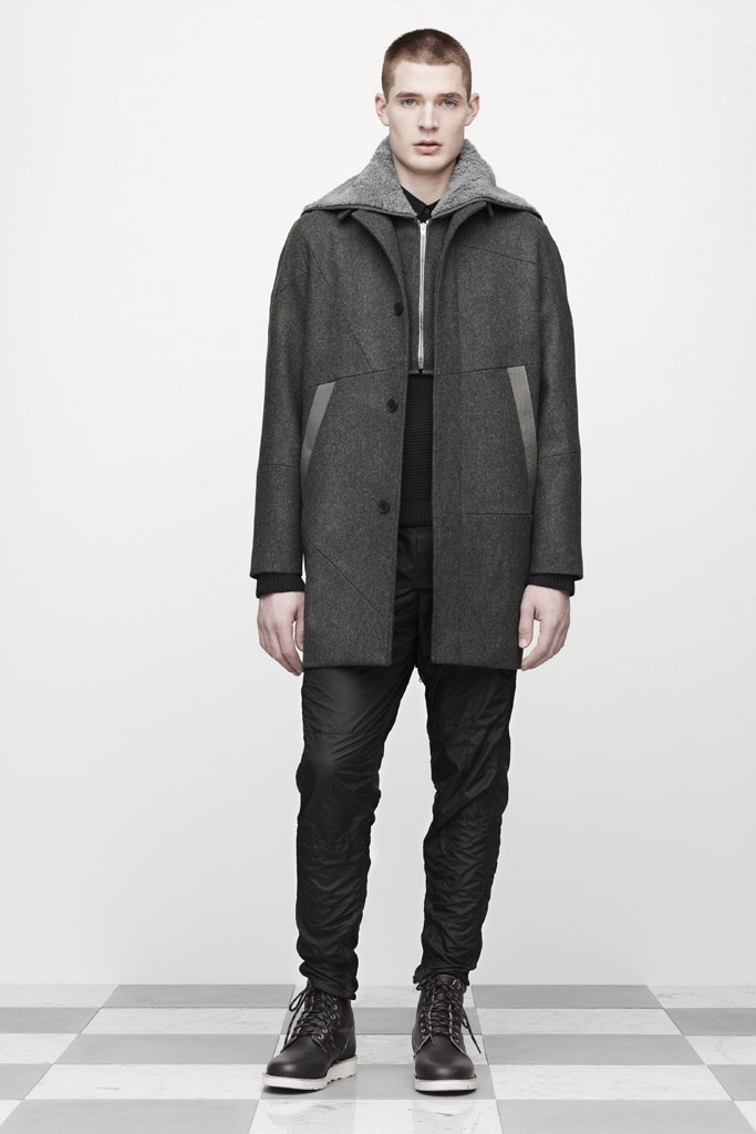 gray wool long-sleeve collared relaxed zippered coat