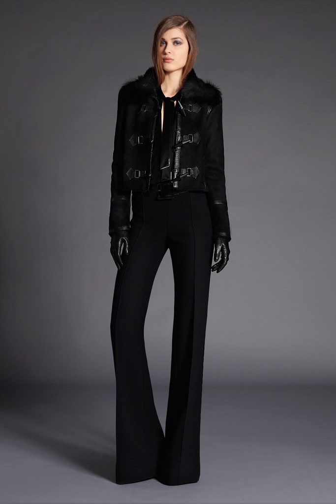black leather long-sleeve collared fitted zippered jacket