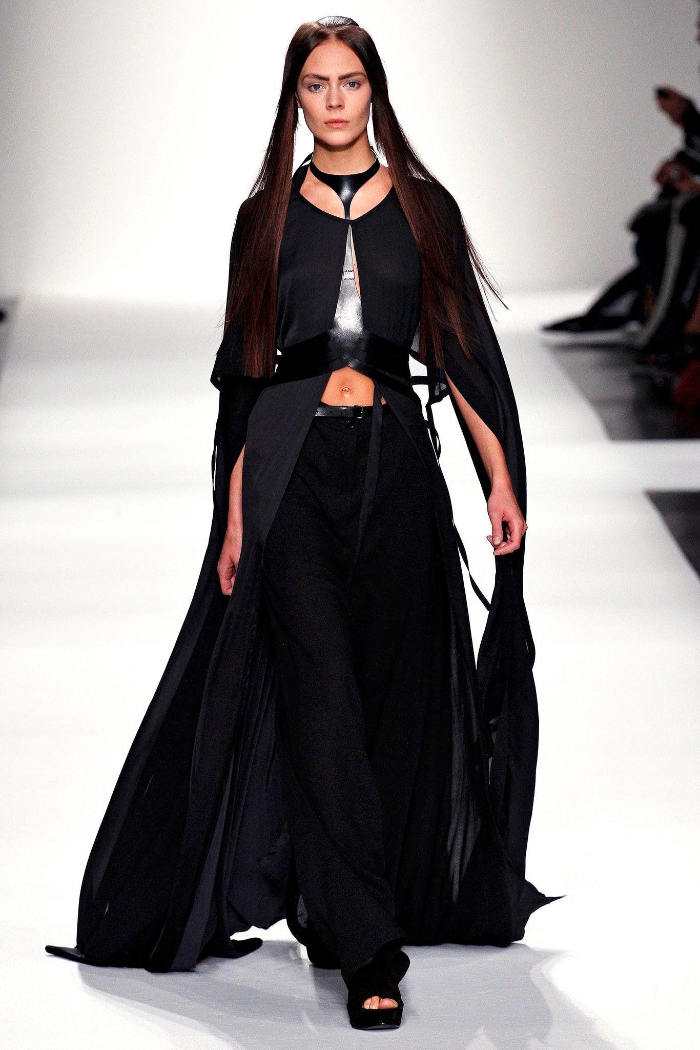 black silk sleeveless collared relaxed draped flowing cape