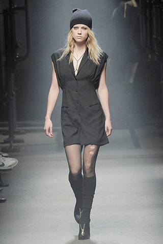 black cotton short-sleeve collared fitted buttoned short dress