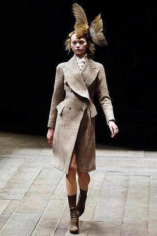 beige wool long-sleeve collared fitted structured coat
