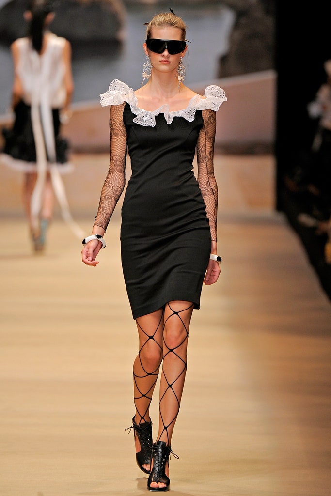 black fitted mini dress