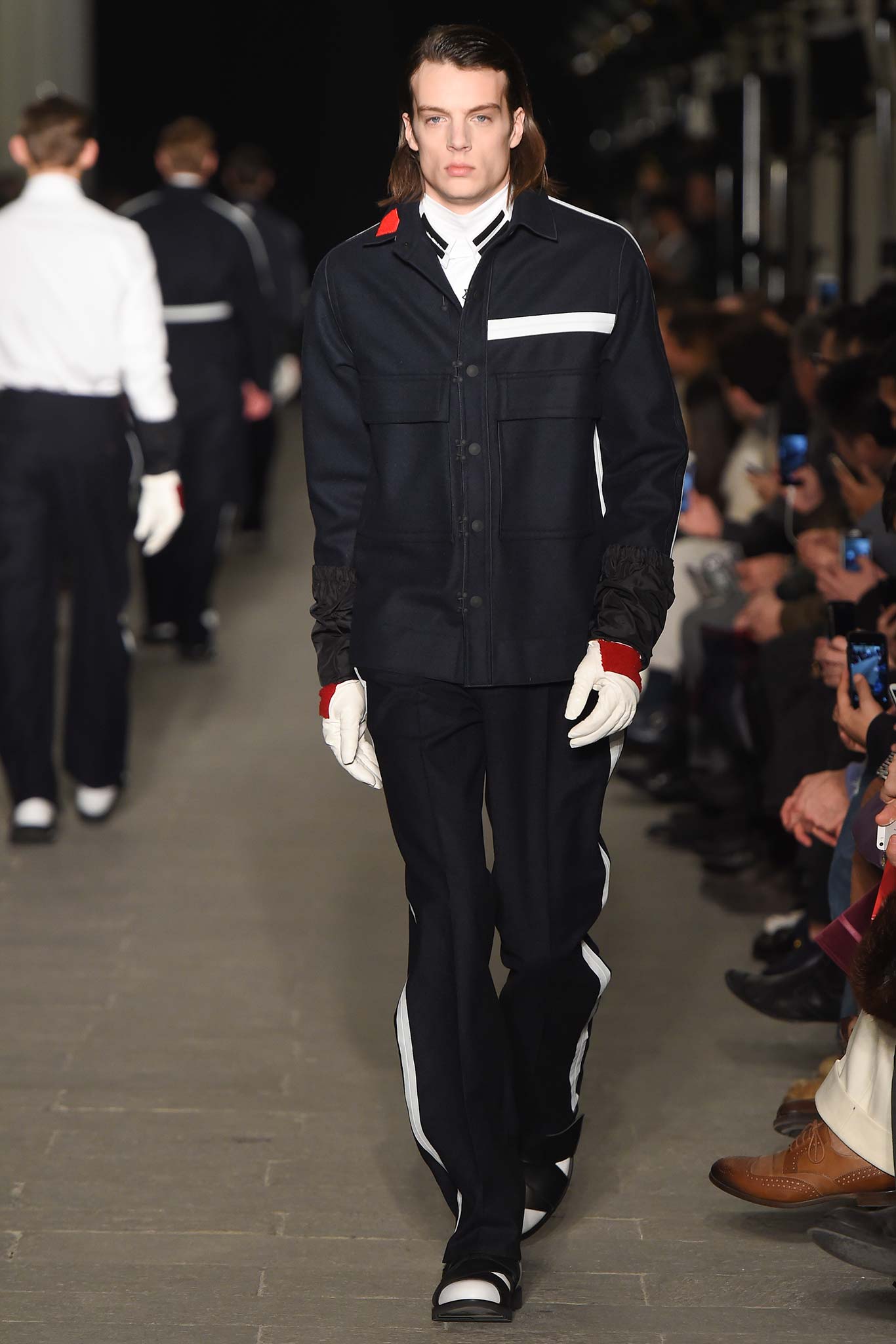 white cotton gloves