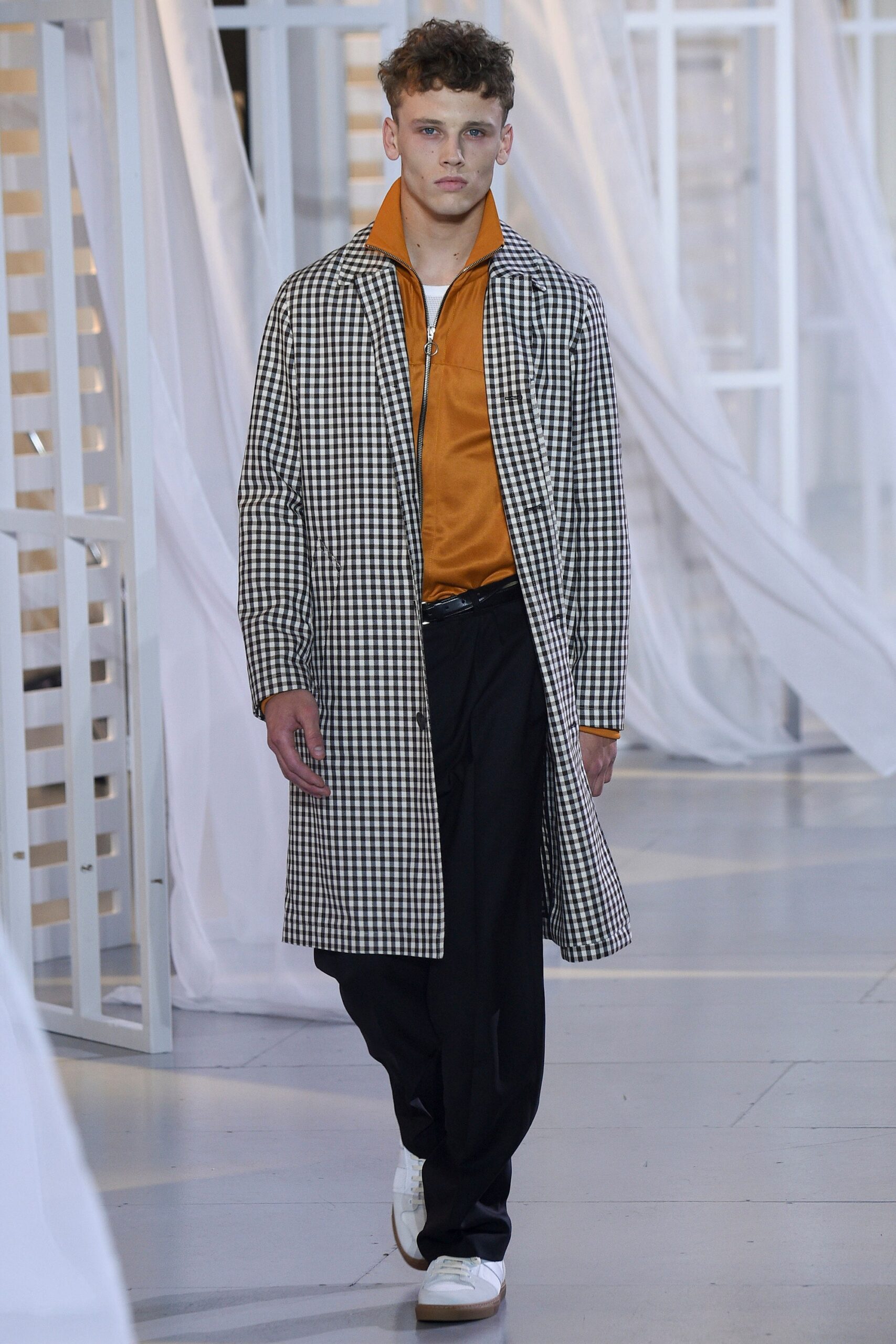 black cotton long-sleeve collared relaxed checked coat