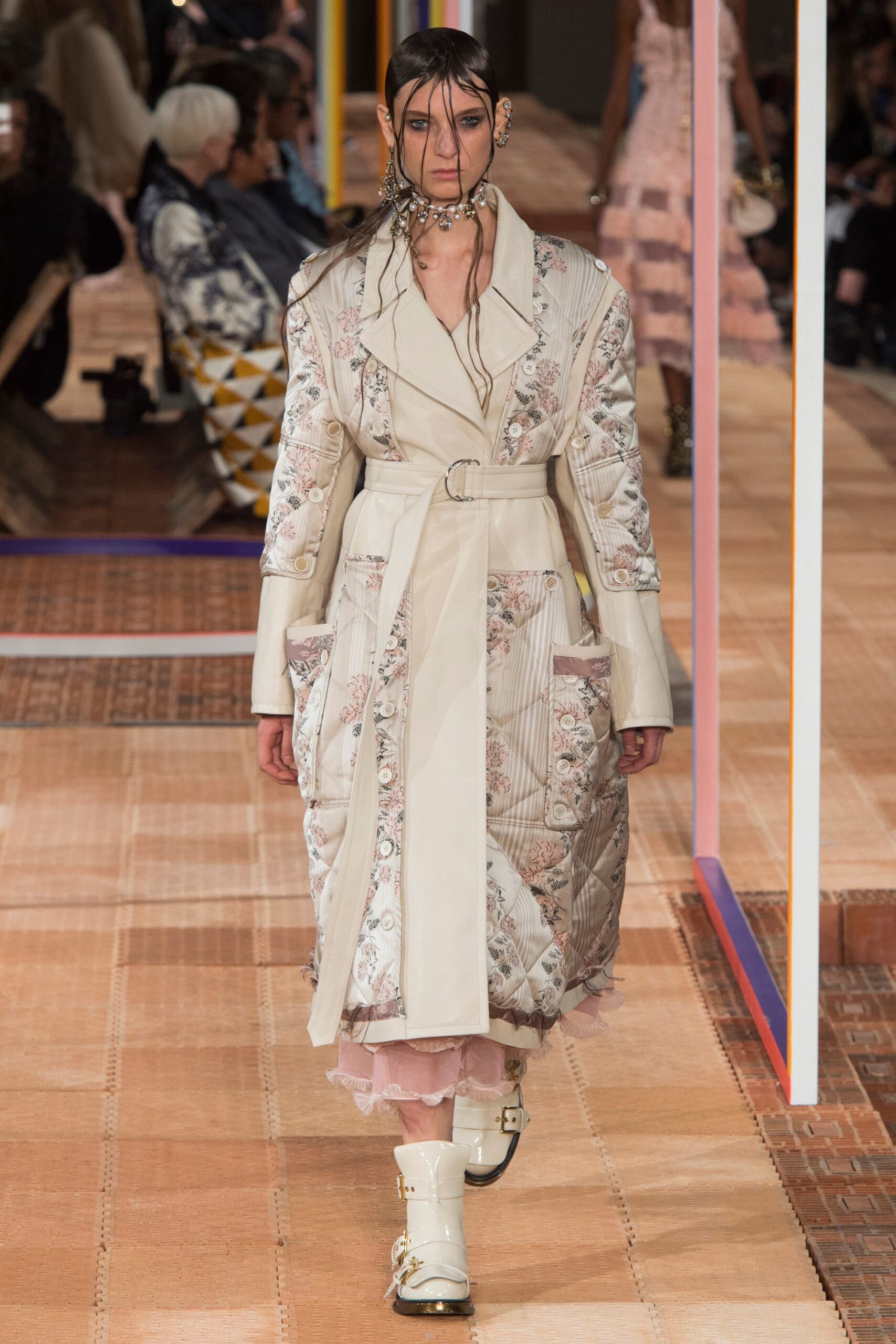 beige cotton long-sleeve collared fitted floral belted coat
