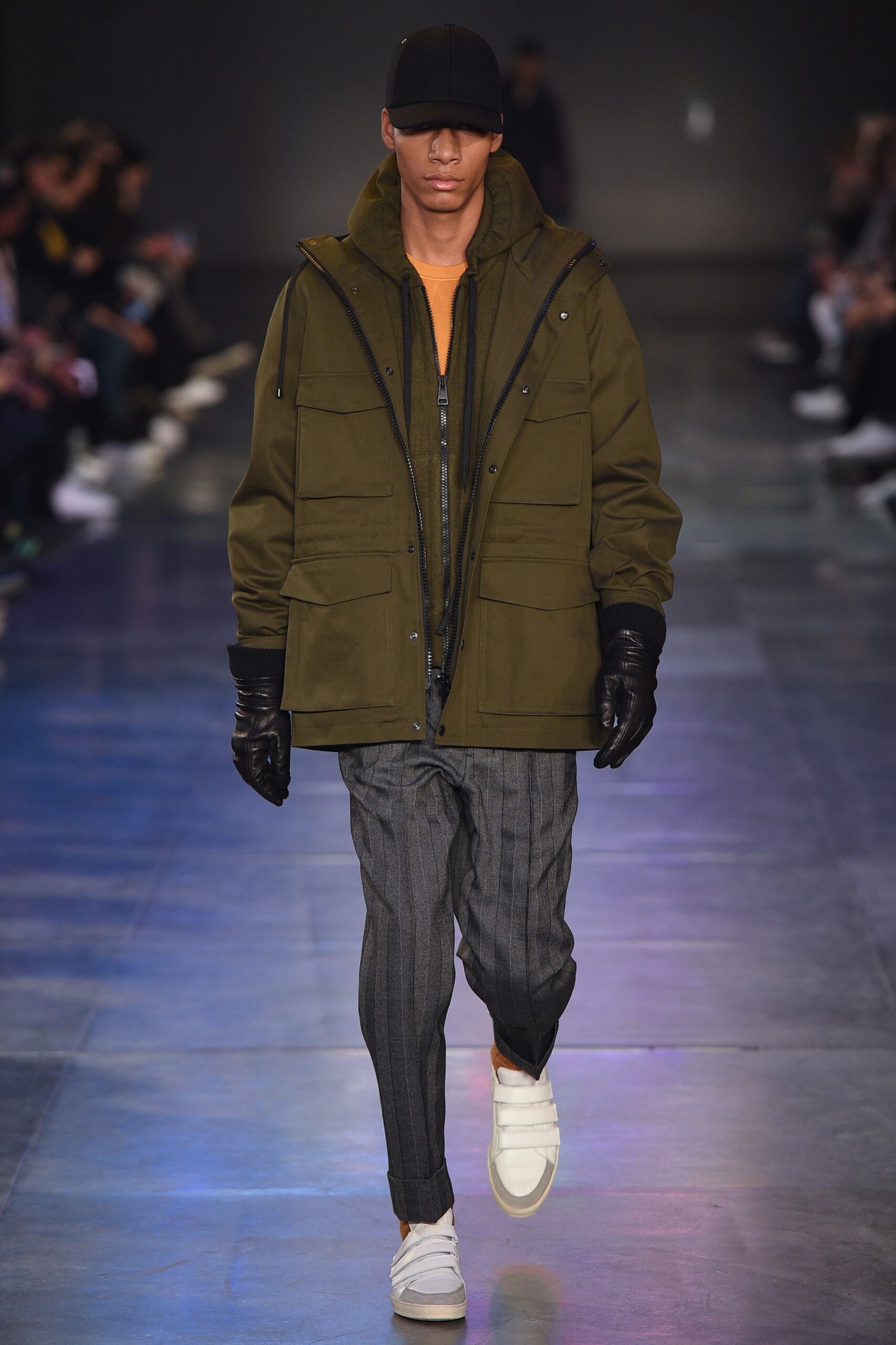 green cotton long-sleeve hooded relaxed zippered jacket