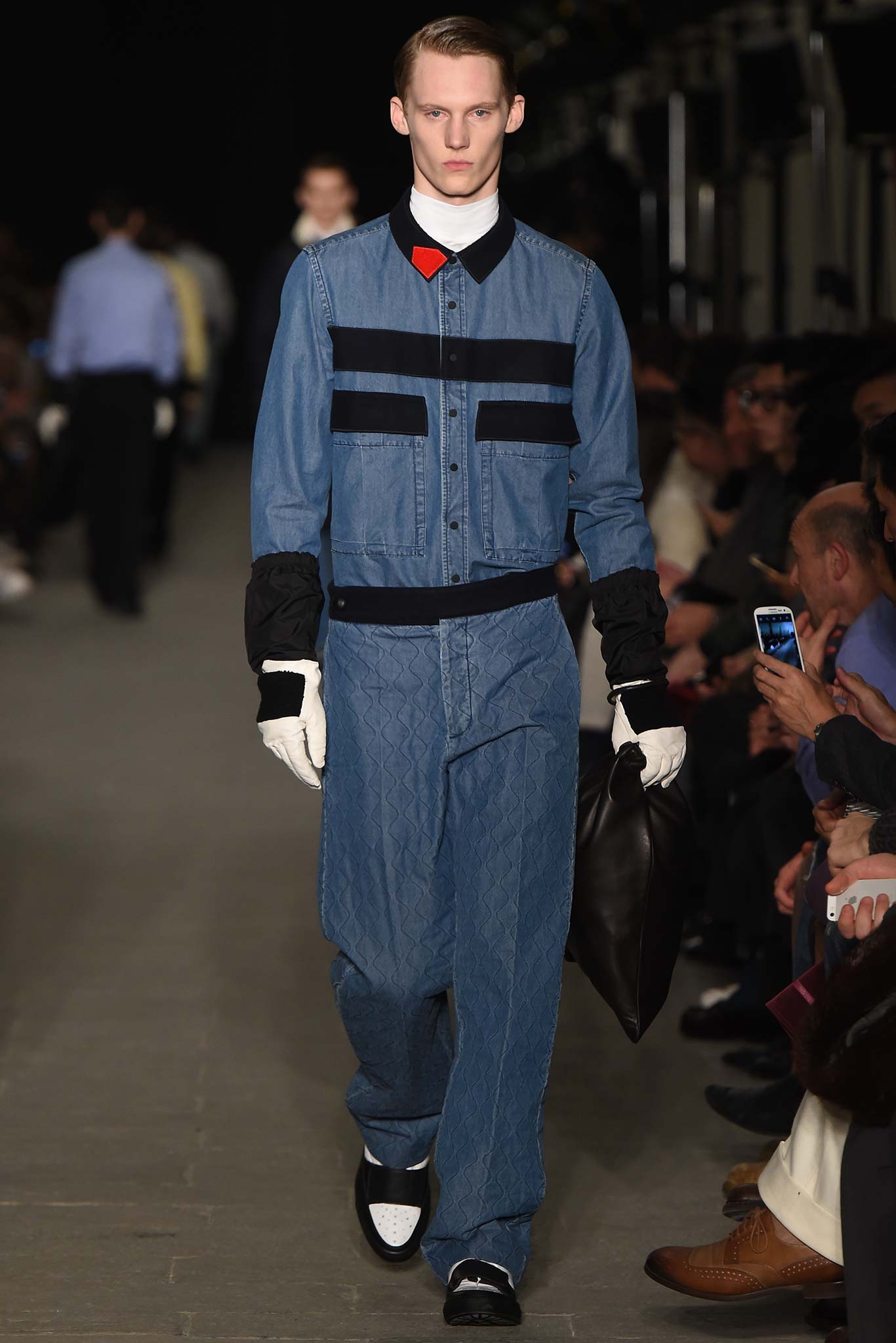 blue denim long-sleeve collared fitted buttoned quilted jacket