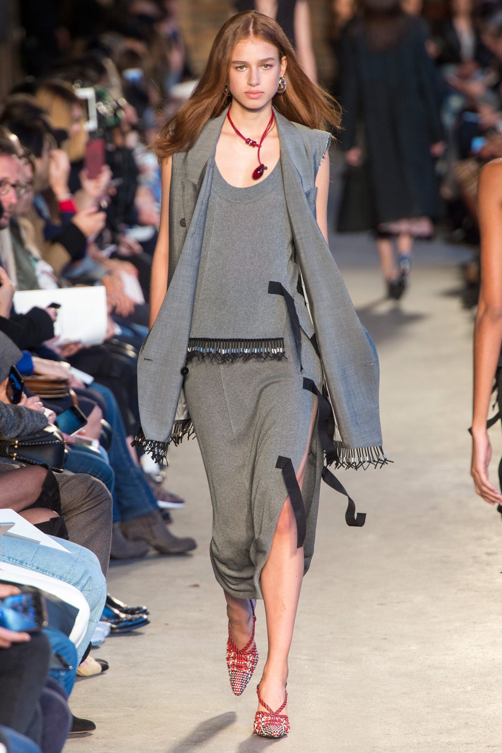 gray cotton long-sleeve relaxed fringed jacket