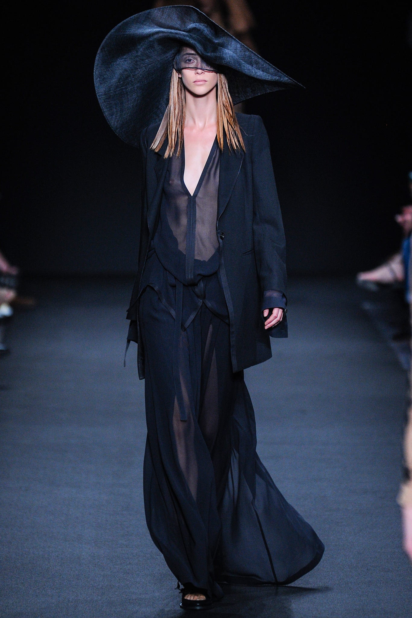 black silk long-sleeve collared fitted buttoned trench