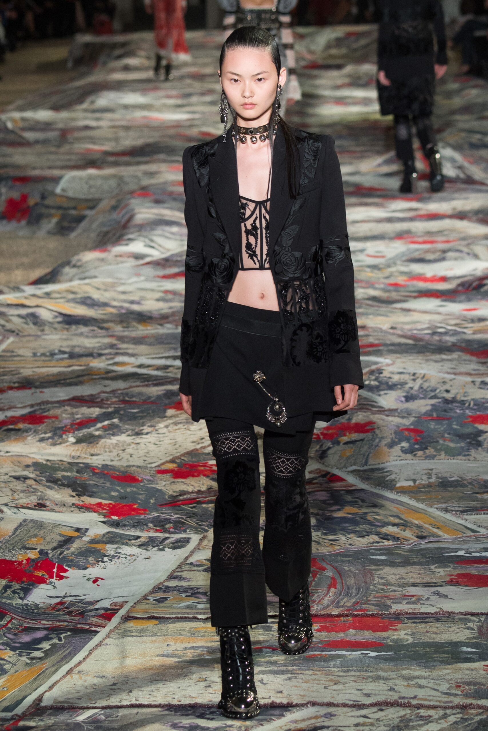 black fitted blazer and lace top