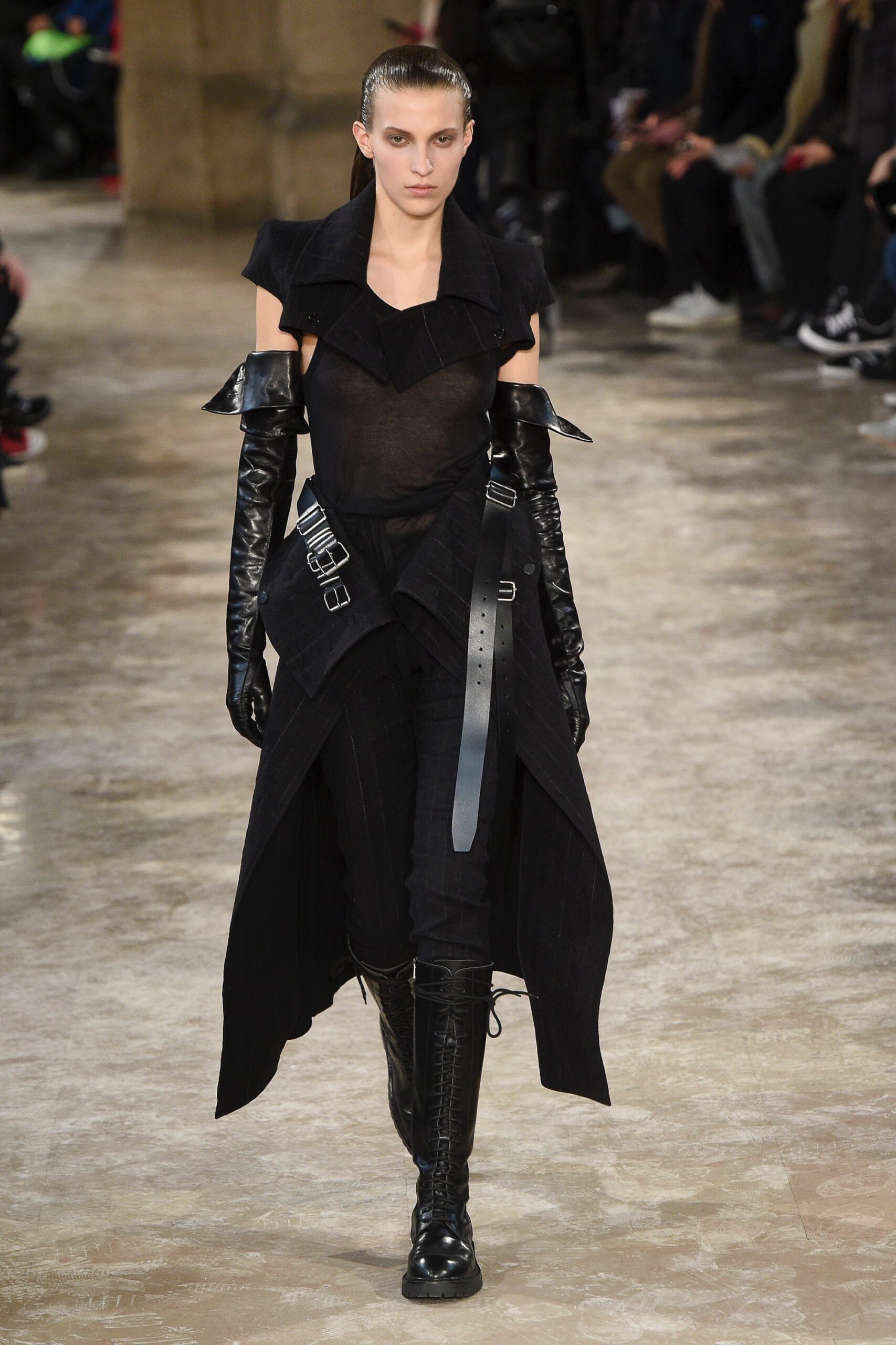 black fitted asymmetric dress