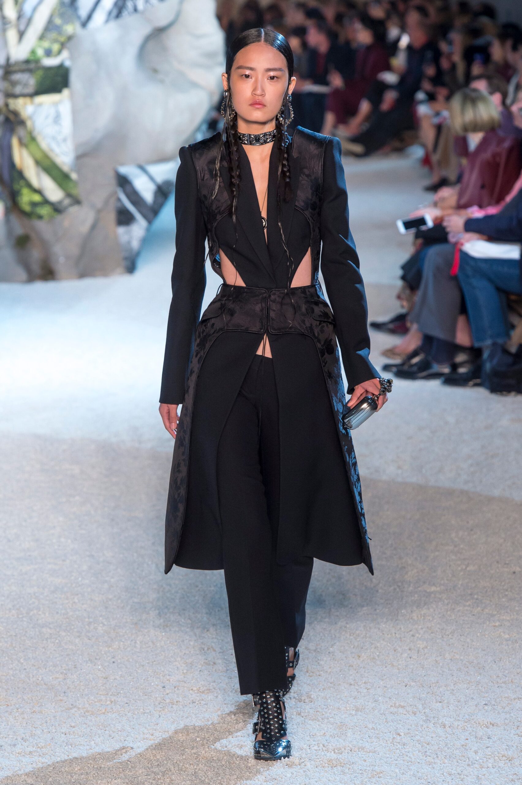 black fitted jacket and pants