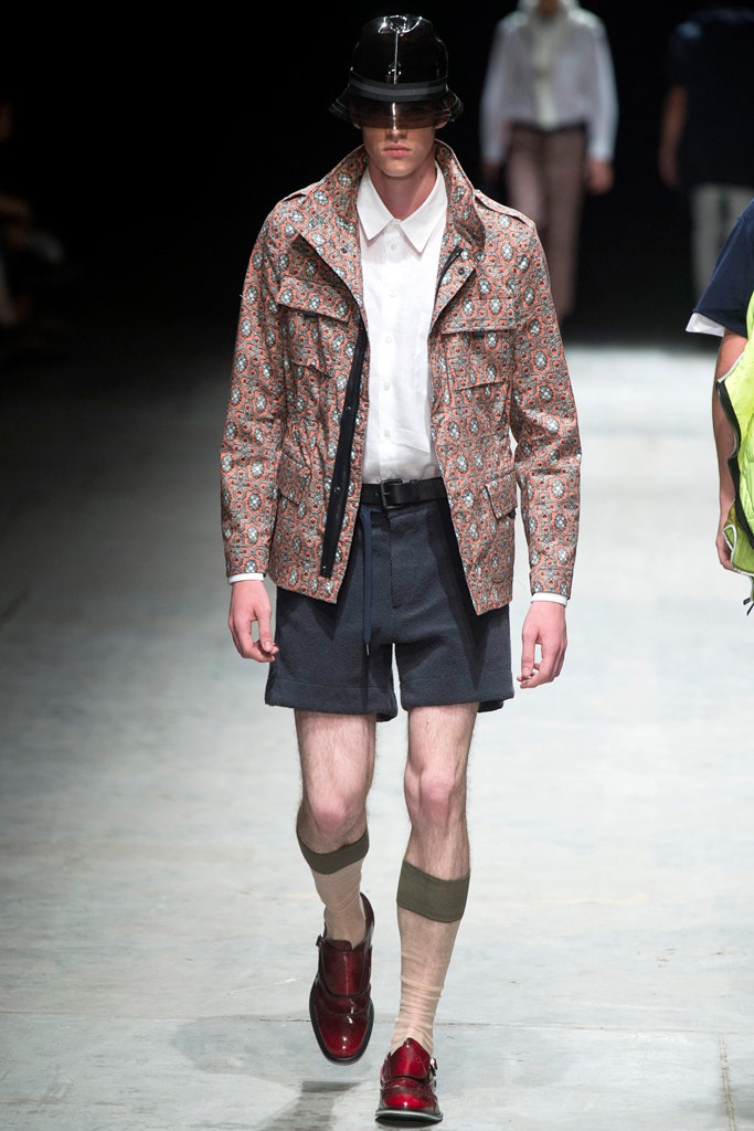 brown cotton long-sleeve collared fitted printed jacket