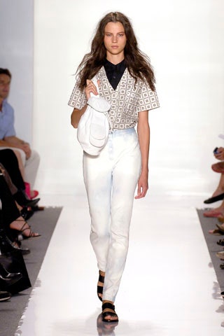 relaxed printed top with fitted pants