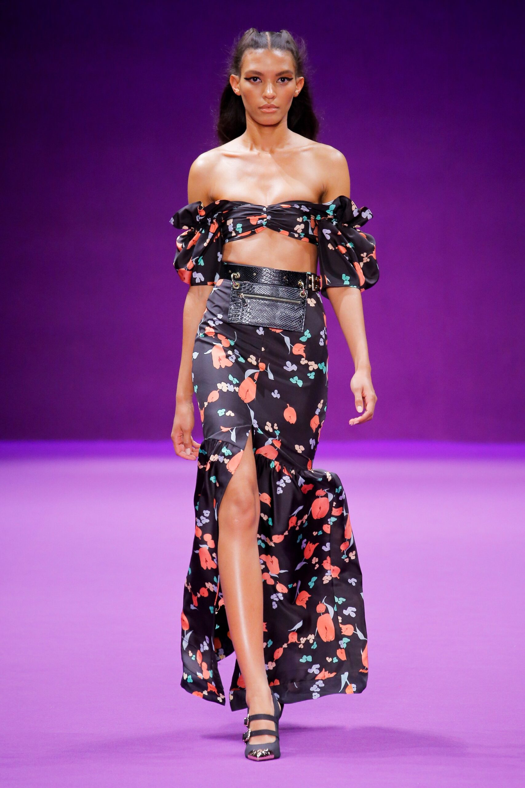 black slit fitted flared maxi skirt