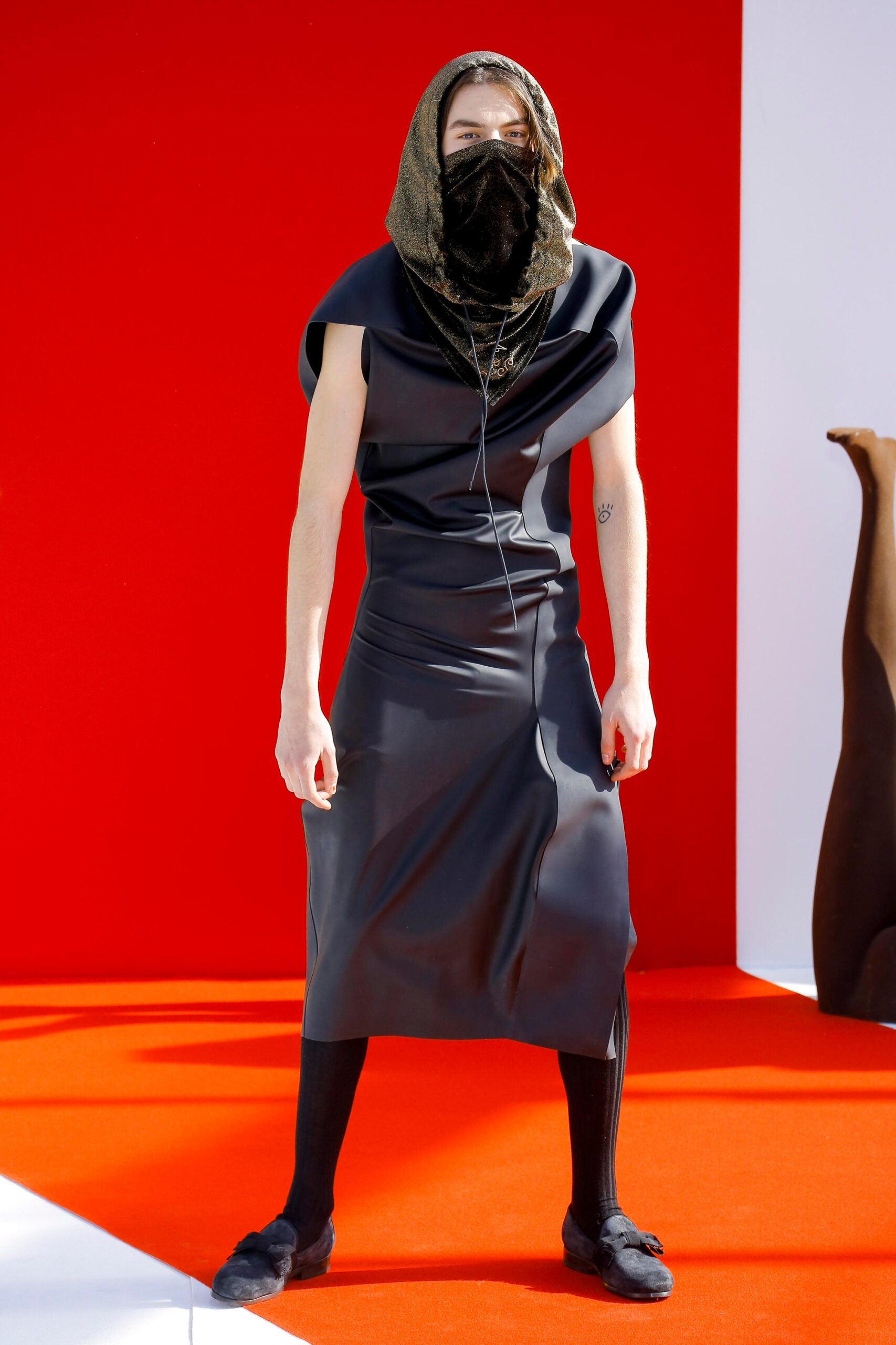 black fitted midi dress with scarf