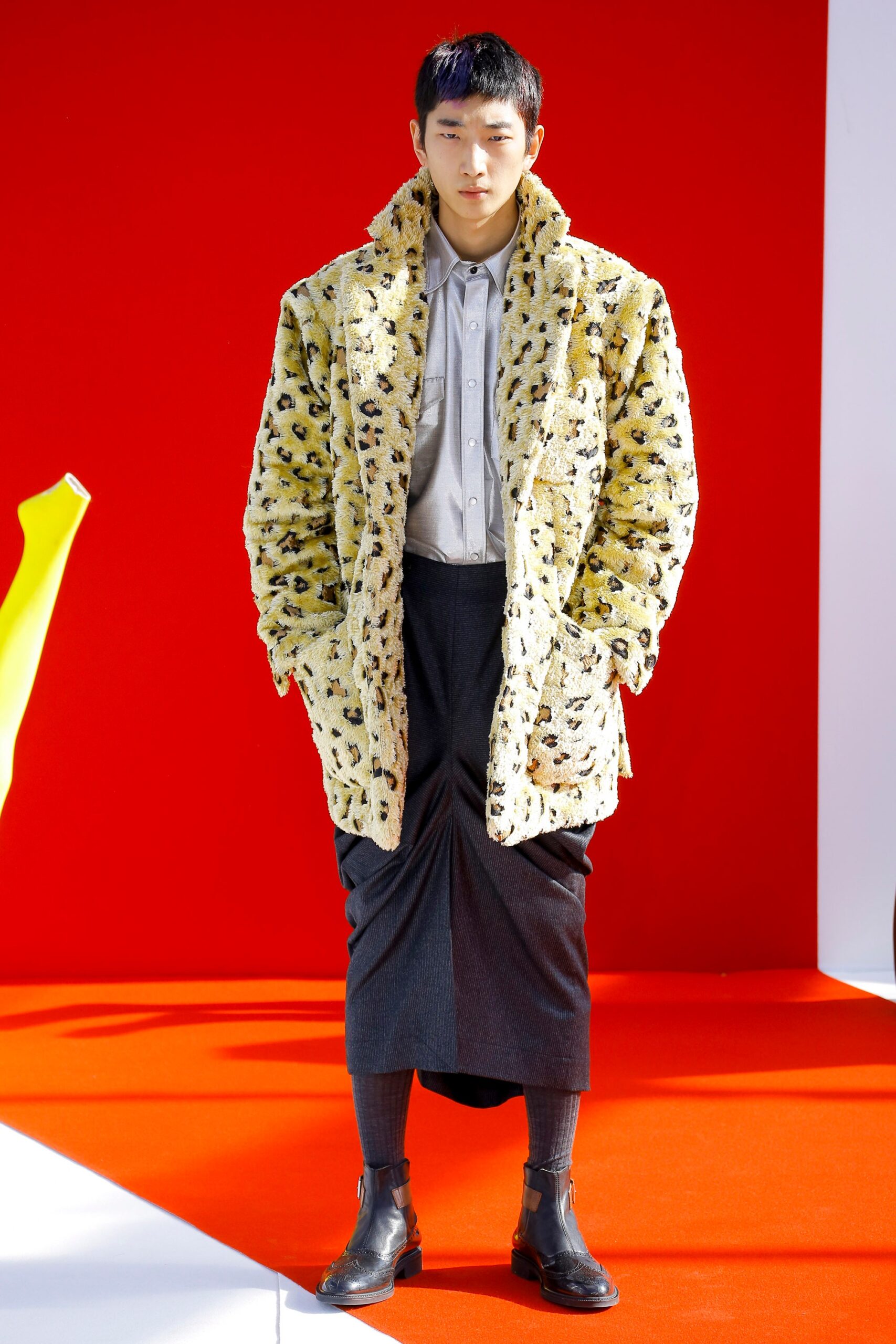 yellow faux-fur relaxed animal-print coat